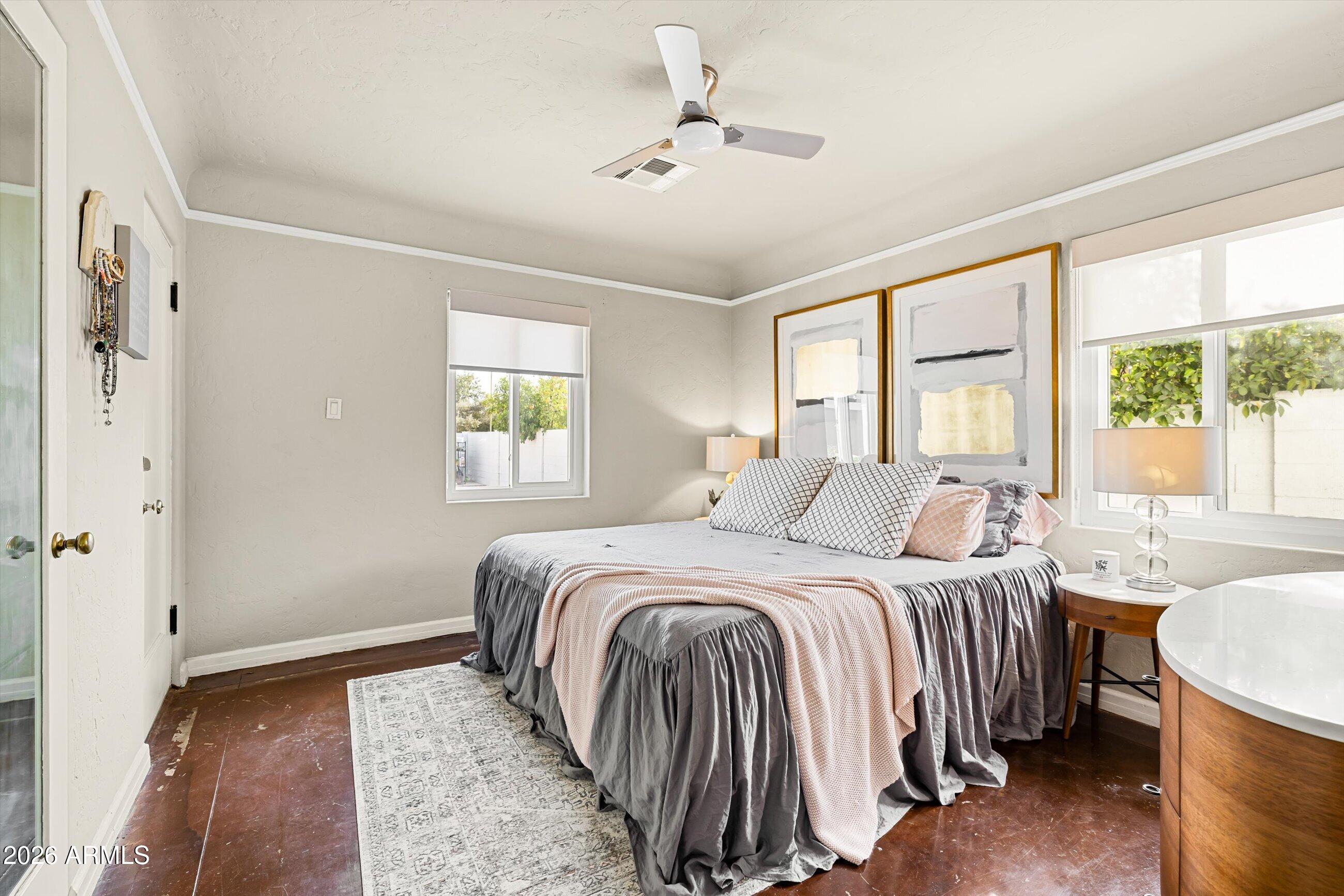 537 W VIRGINIA Avenue