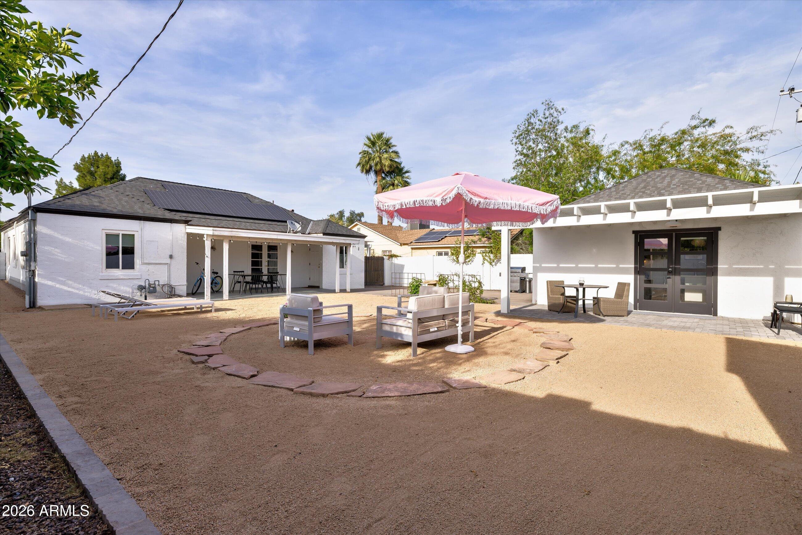 537 W VIRGINIA Avenue