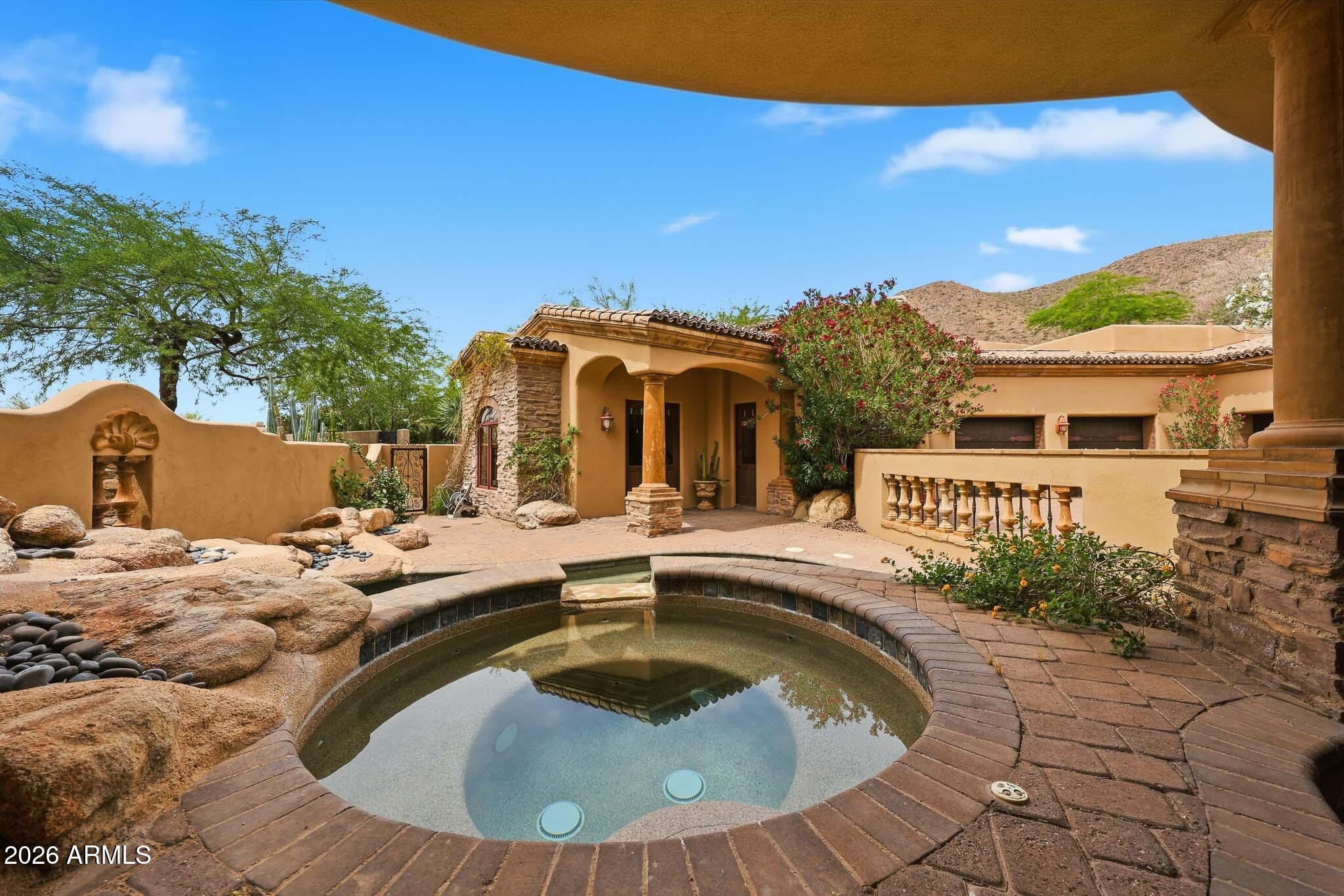 11734 E DESERT TRAIL Road