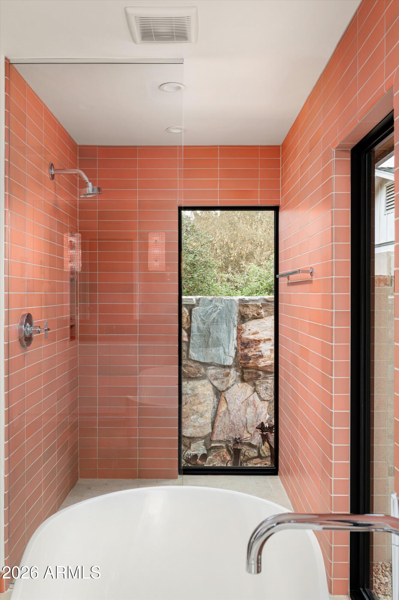 515 W ORANGEWOOD Avenue