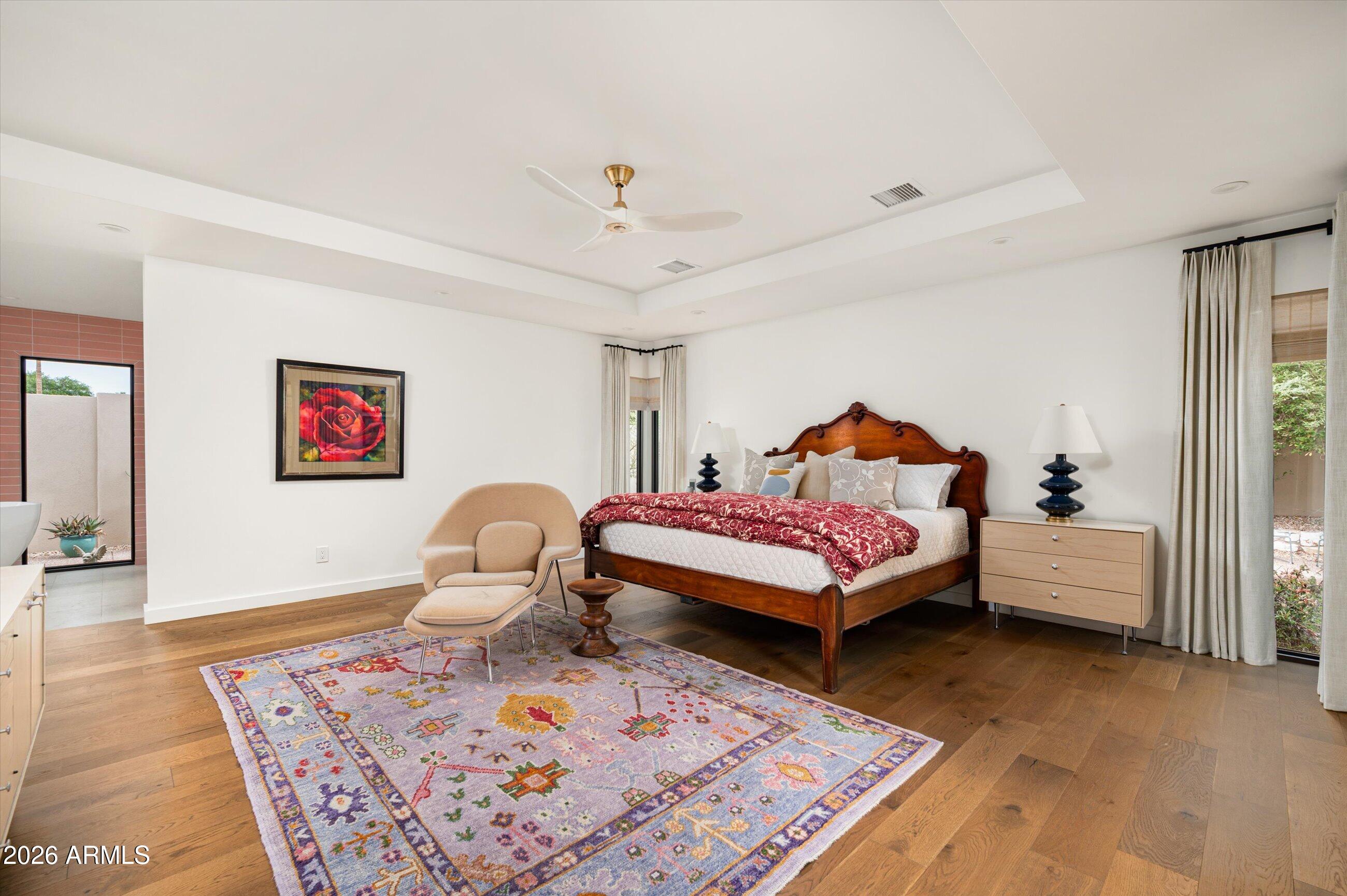 515 W ORANGEWOOD Avenue