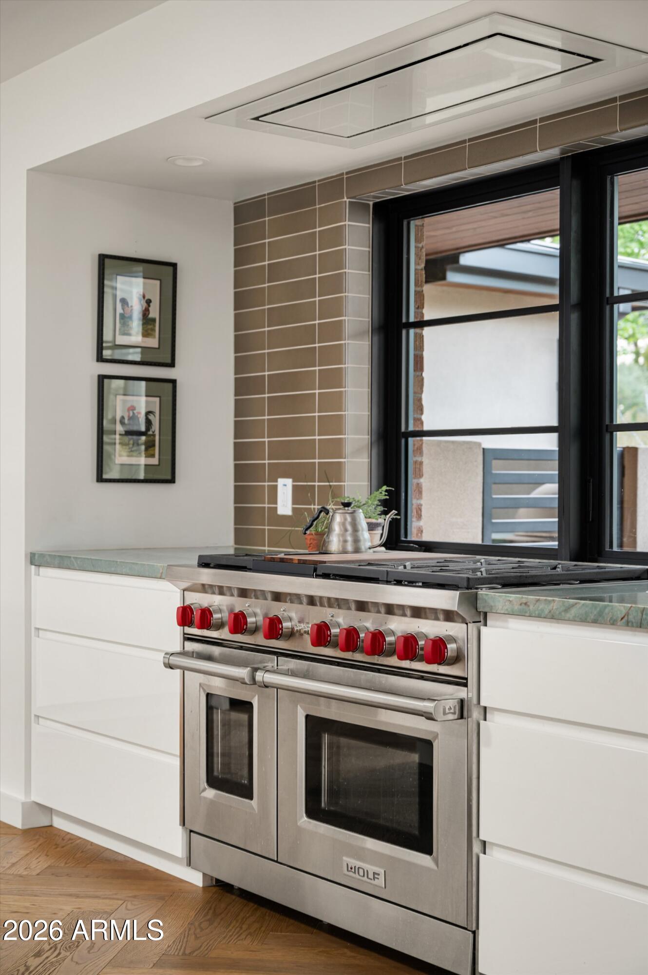 515 W ORANGEWOOD Avenue