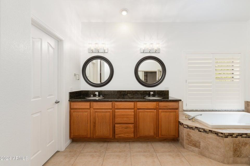 3350 S Oleander Drive