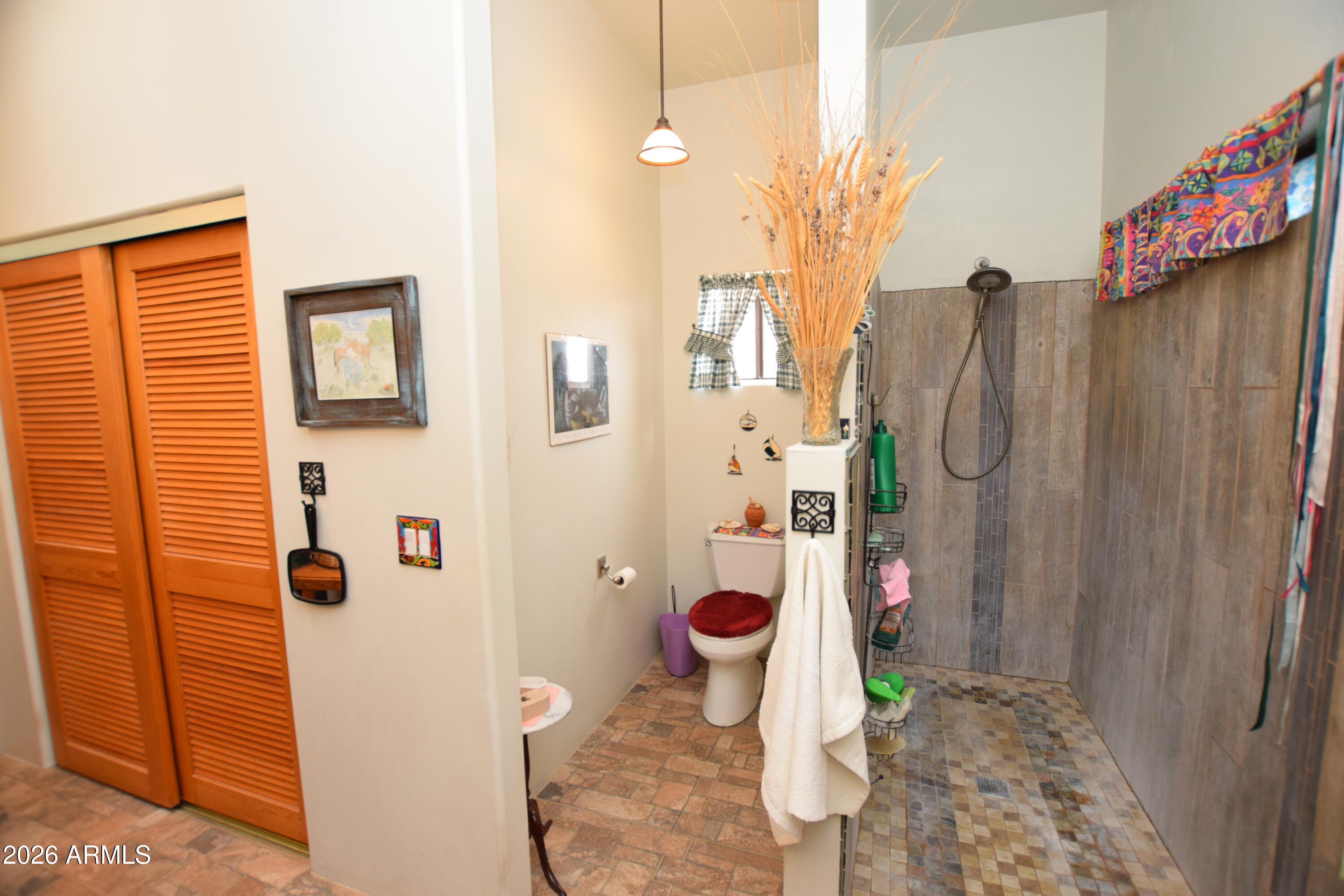 6430 E LONESOME Trail
