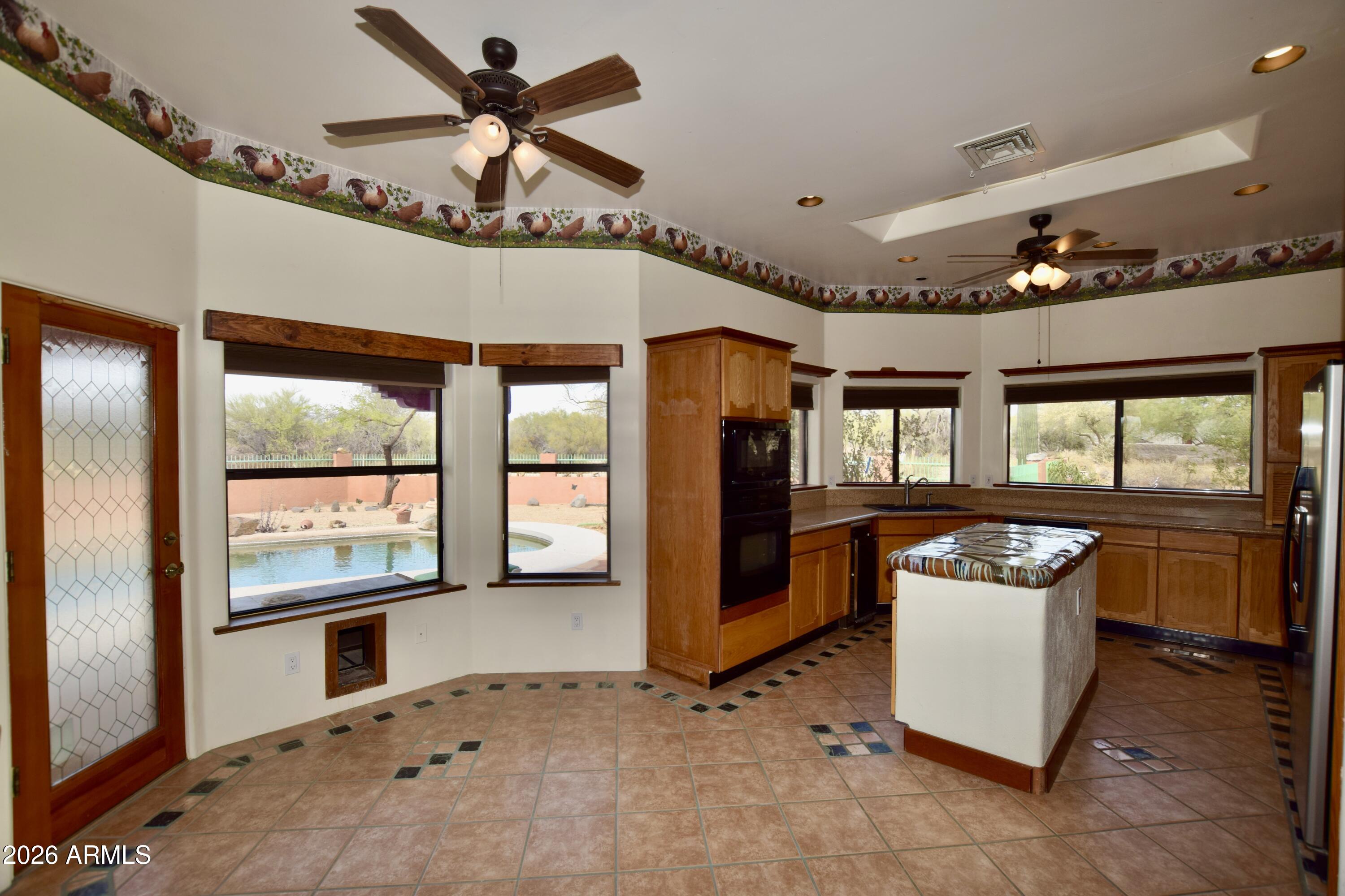 6430 E LONESOME Trail