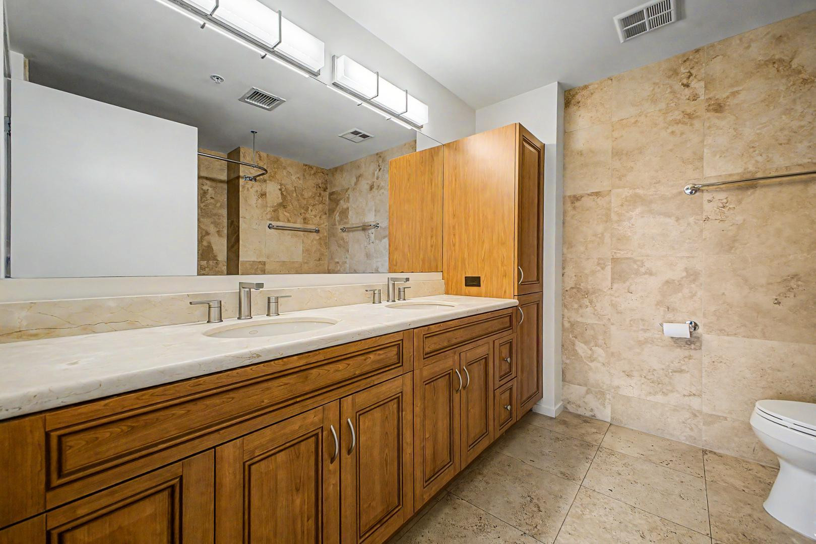 7151 E Rancho Vista Drive 6009