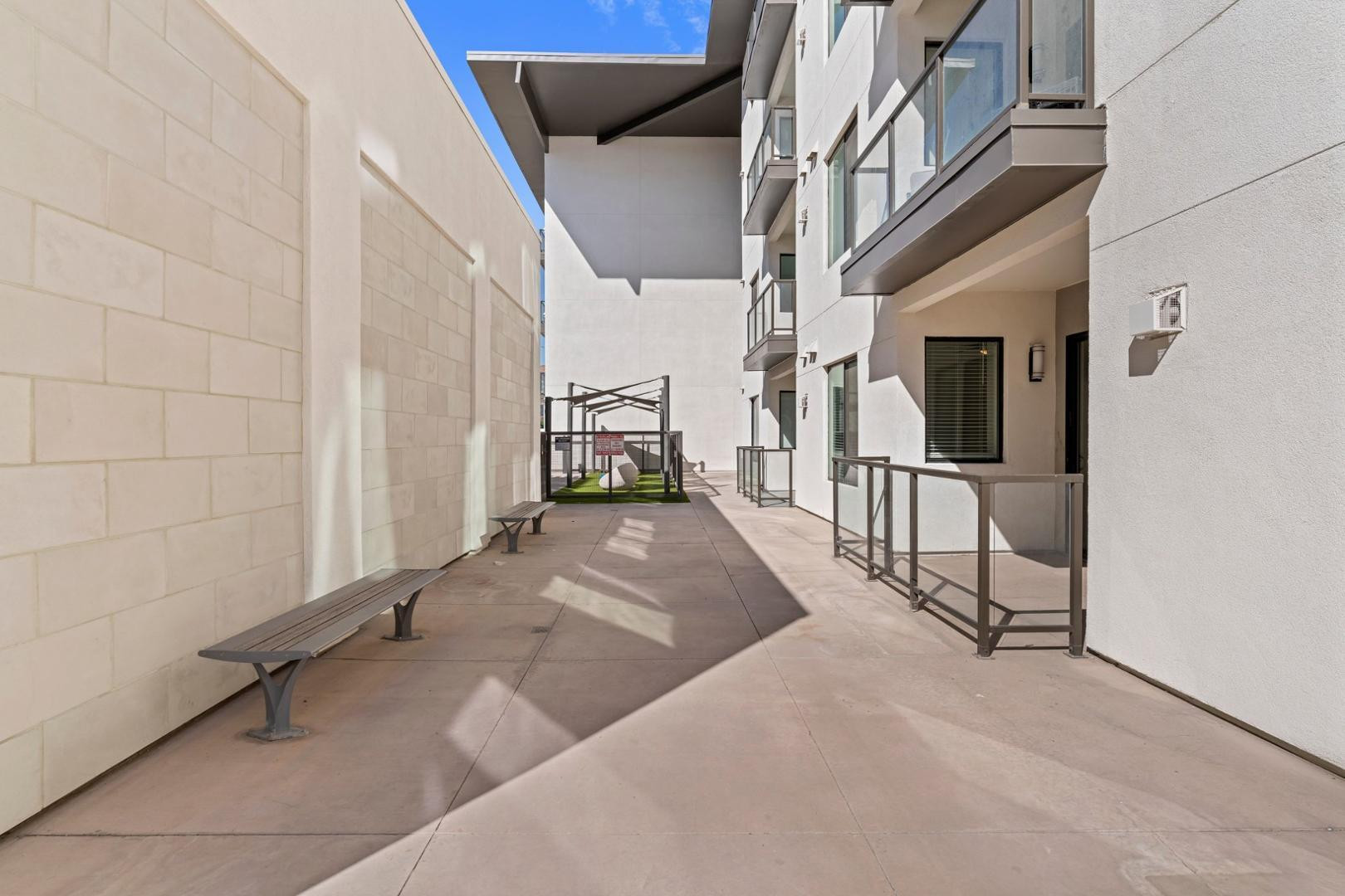 7300 E Earll Drive Unit 1018