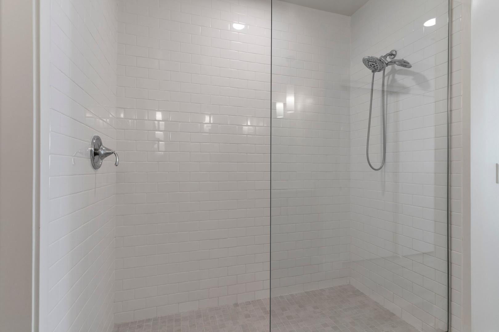 7300 E Earll Drive Unit 1018