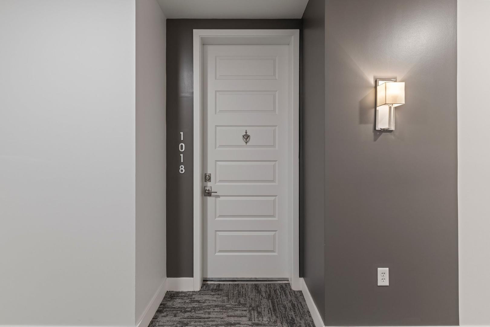 7300 E Earll Drive Unit 1018