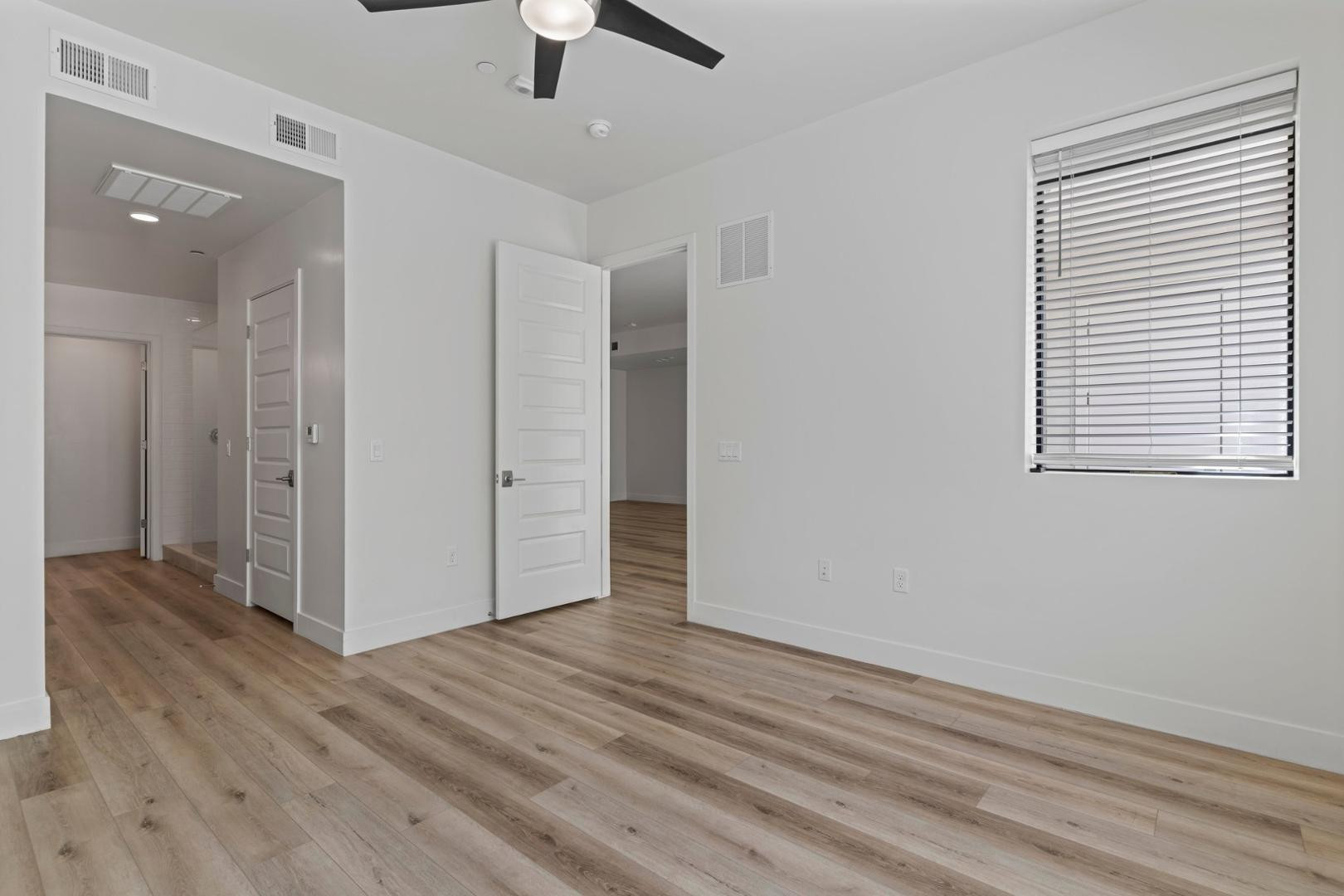 7300 E Earll Drive Unit 1018