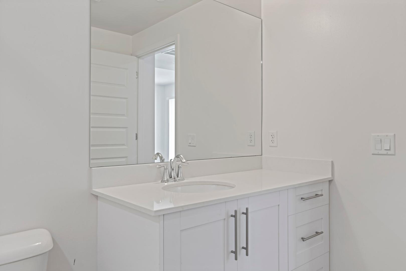 7300 E Earll Drive Unit 1018