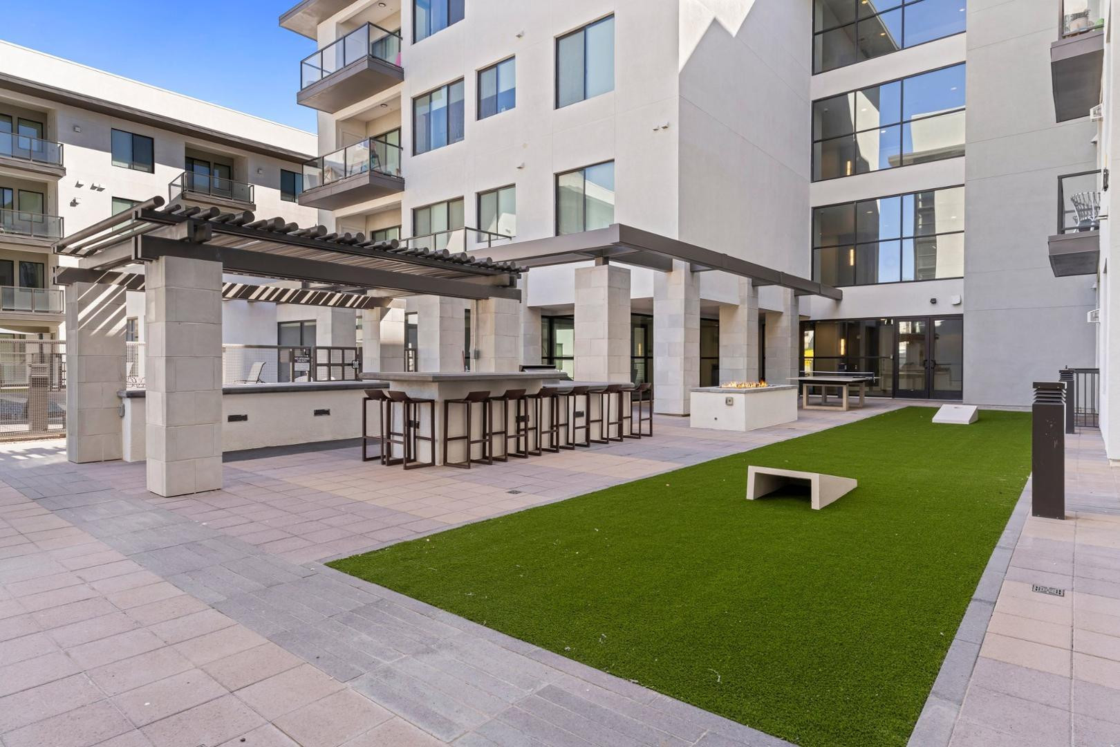 7300 E Earll Drive Unit 1018