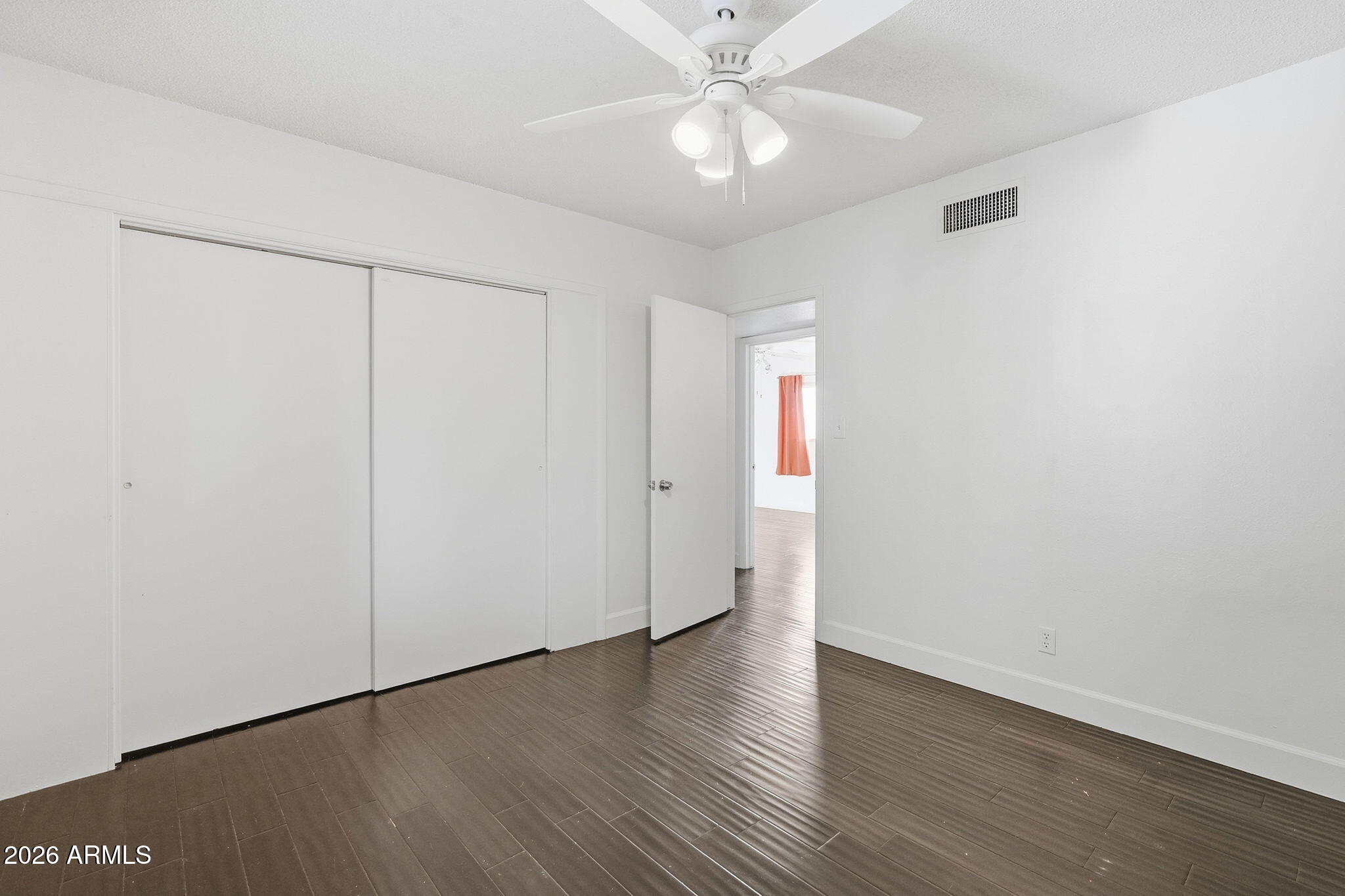 1901 E Missouri Avenue 204