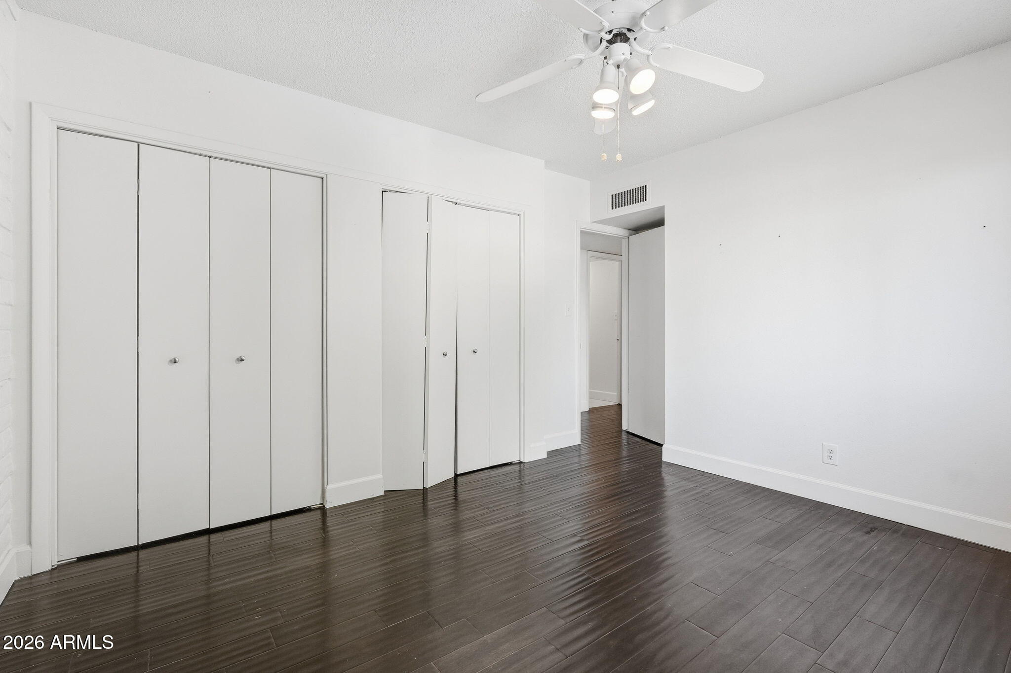 1901 E Missouri Avenue 204