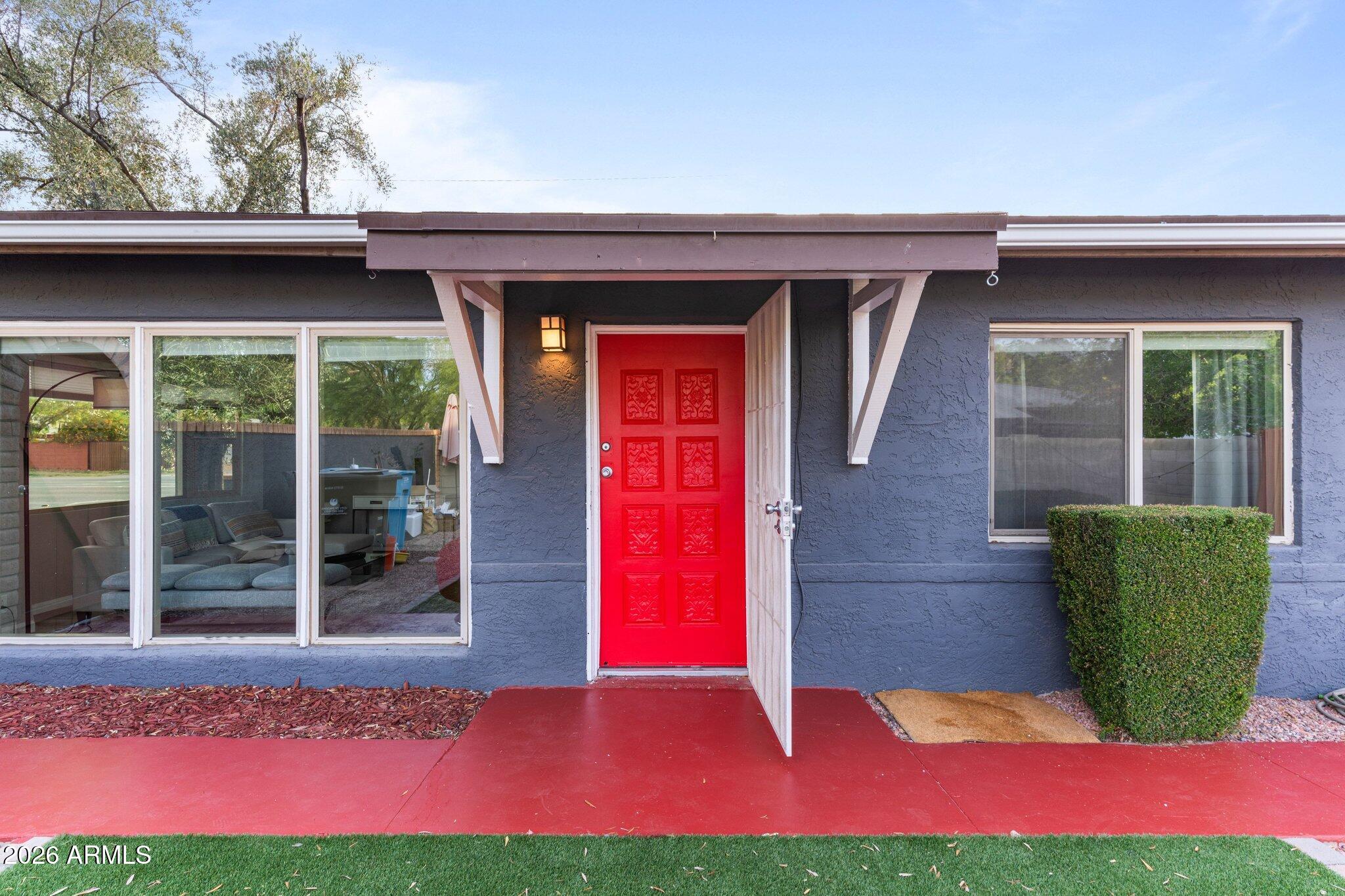 548 & 550 W San Juan Avenue