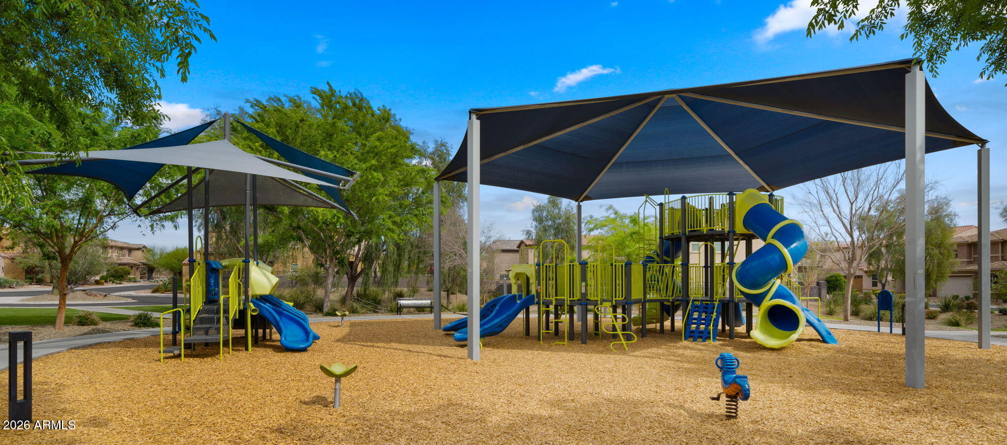 4724 E PARKSIDE Lane