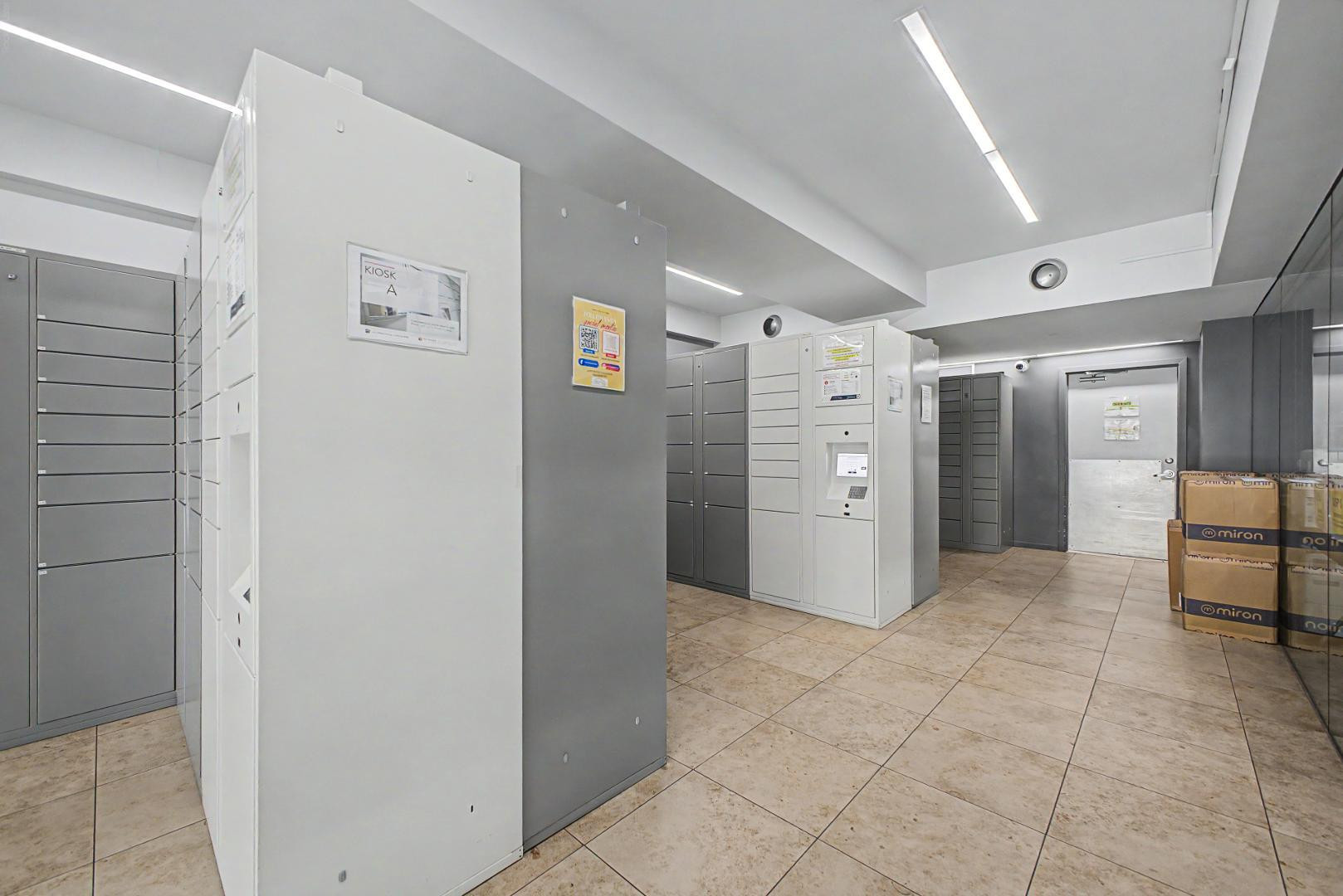 7147 E Rancho Vista Drive 4009