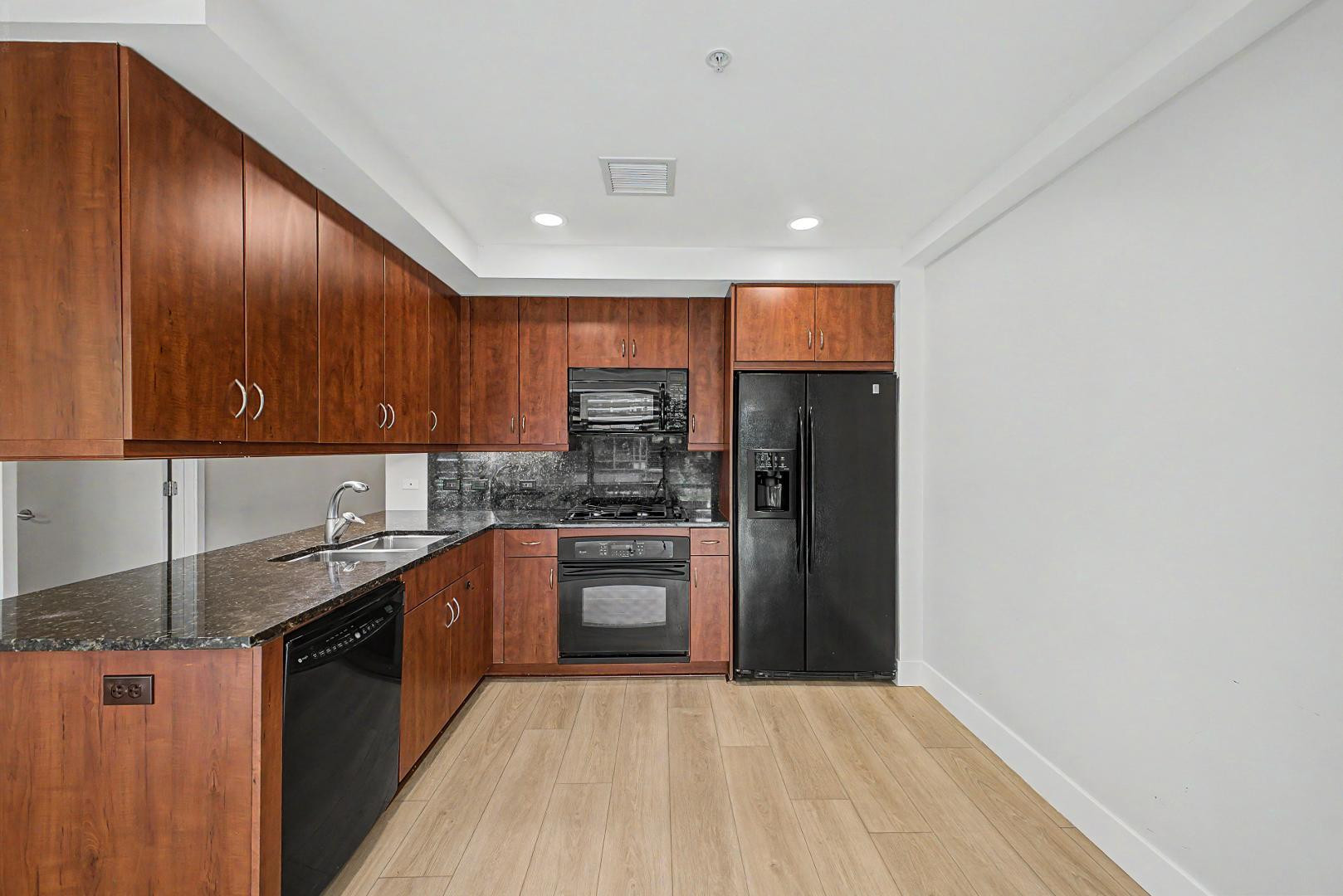 7147 E Rancho Vista Drive 4009