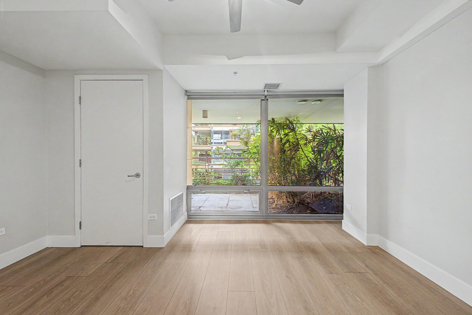 7147 E Rancho Vista Drive 4009