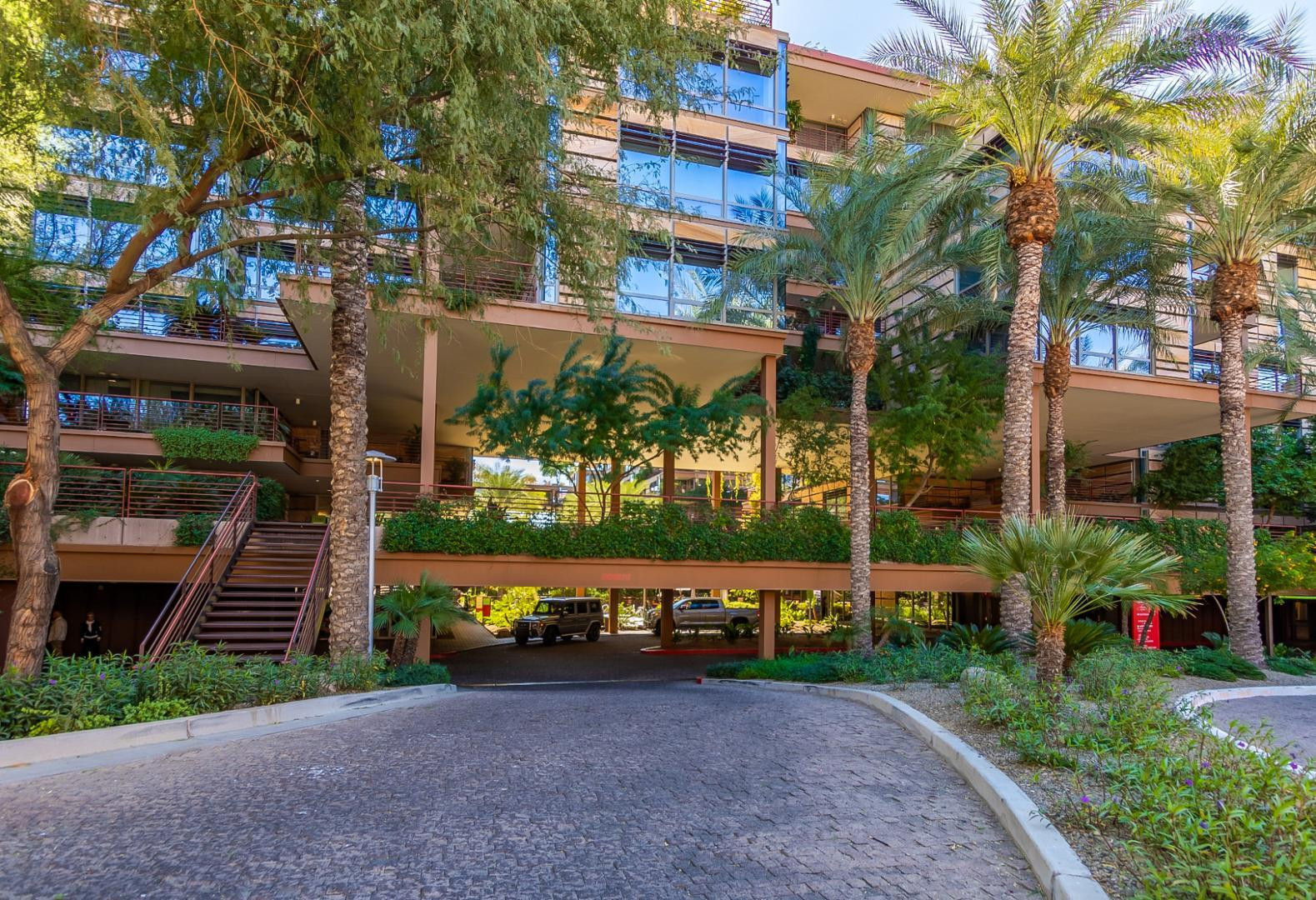 7147 E Rancho Vista Drive 4009