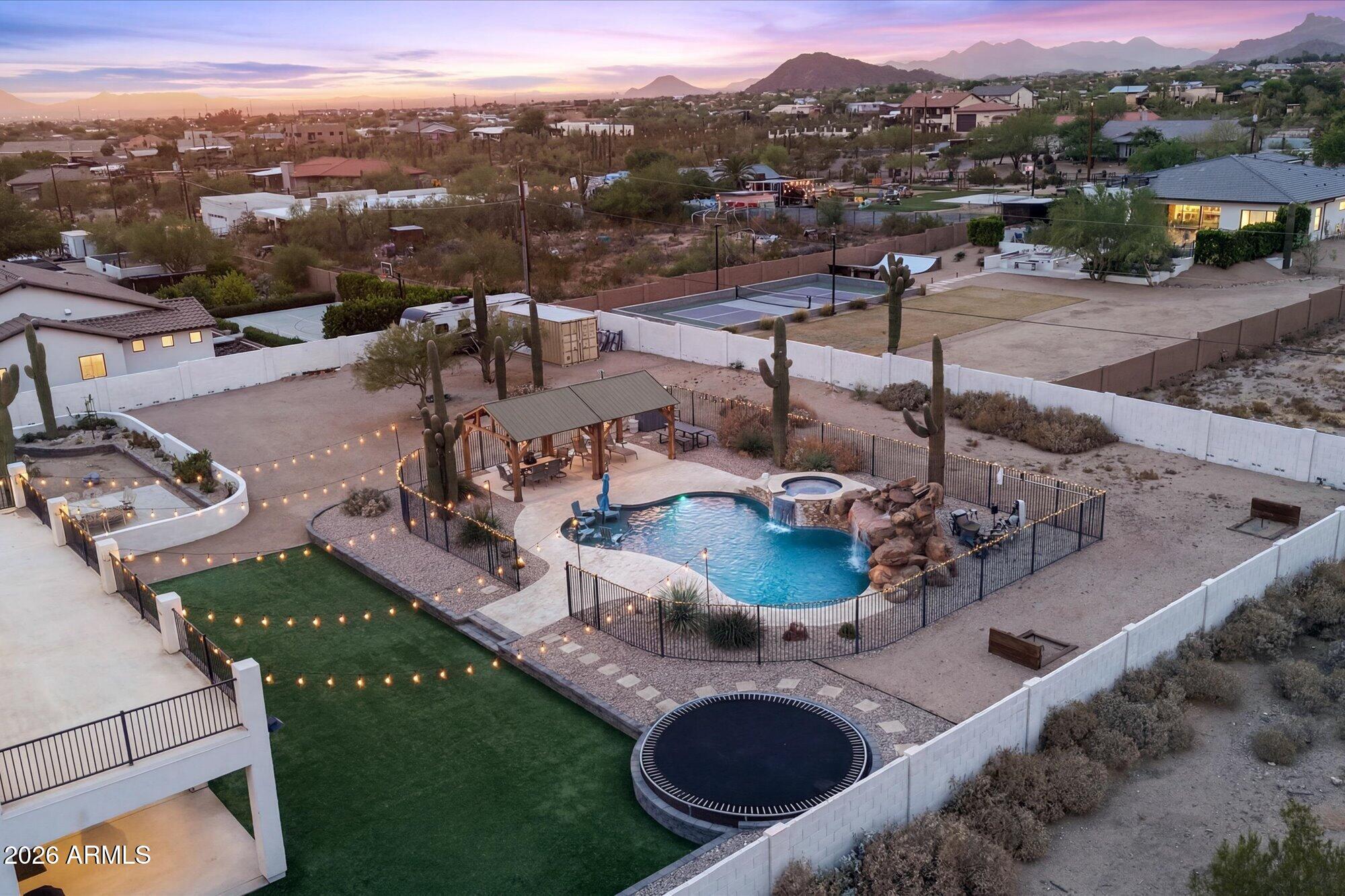 8236 E HERMOSA VISTA Drive