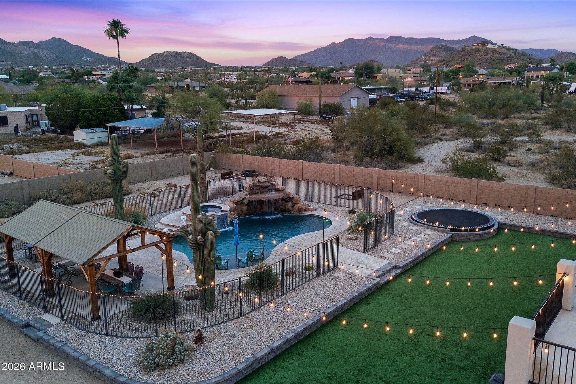 8236 E HERMOSA VISTA Drive