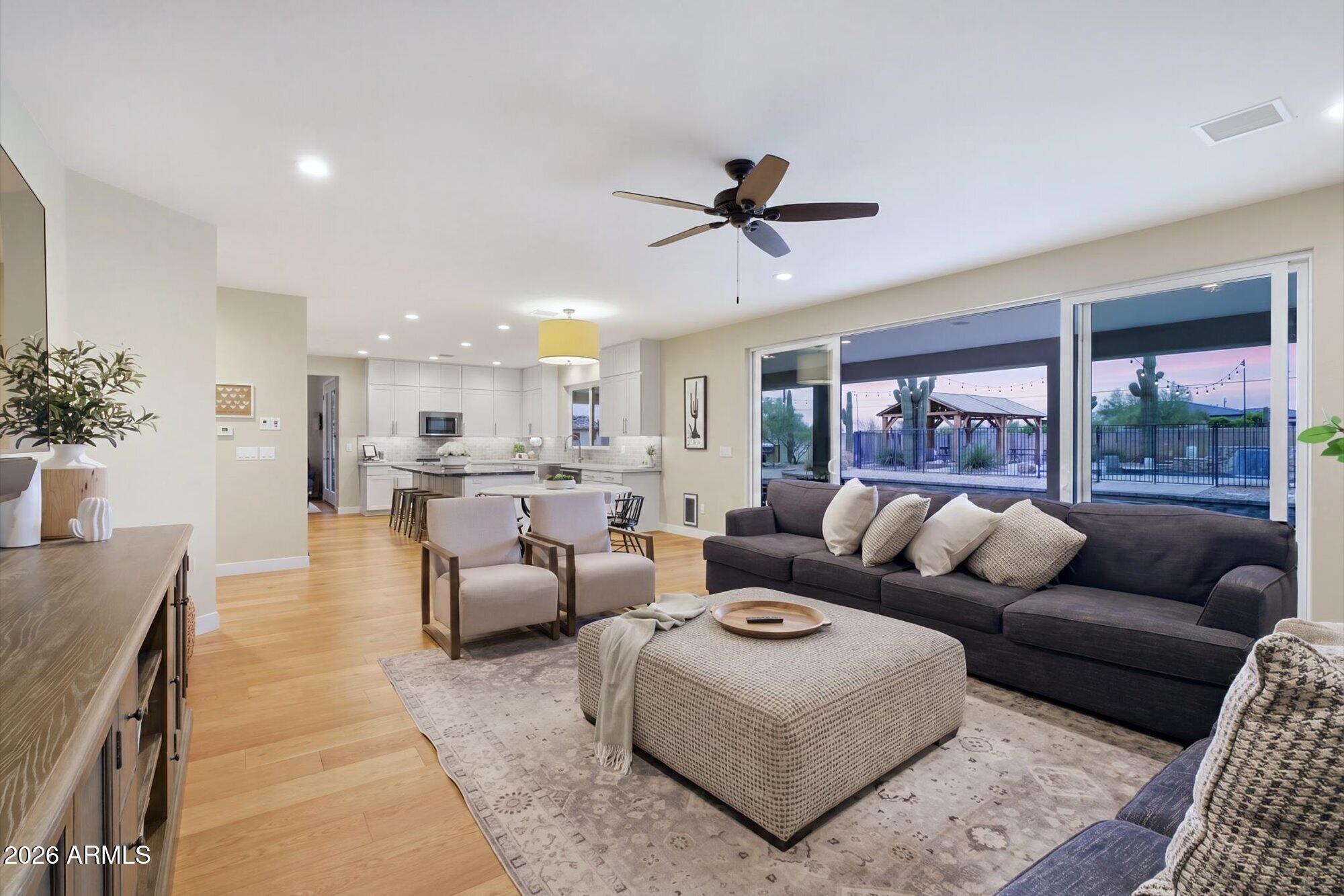 8236 E HERMOSA VISTA Drive