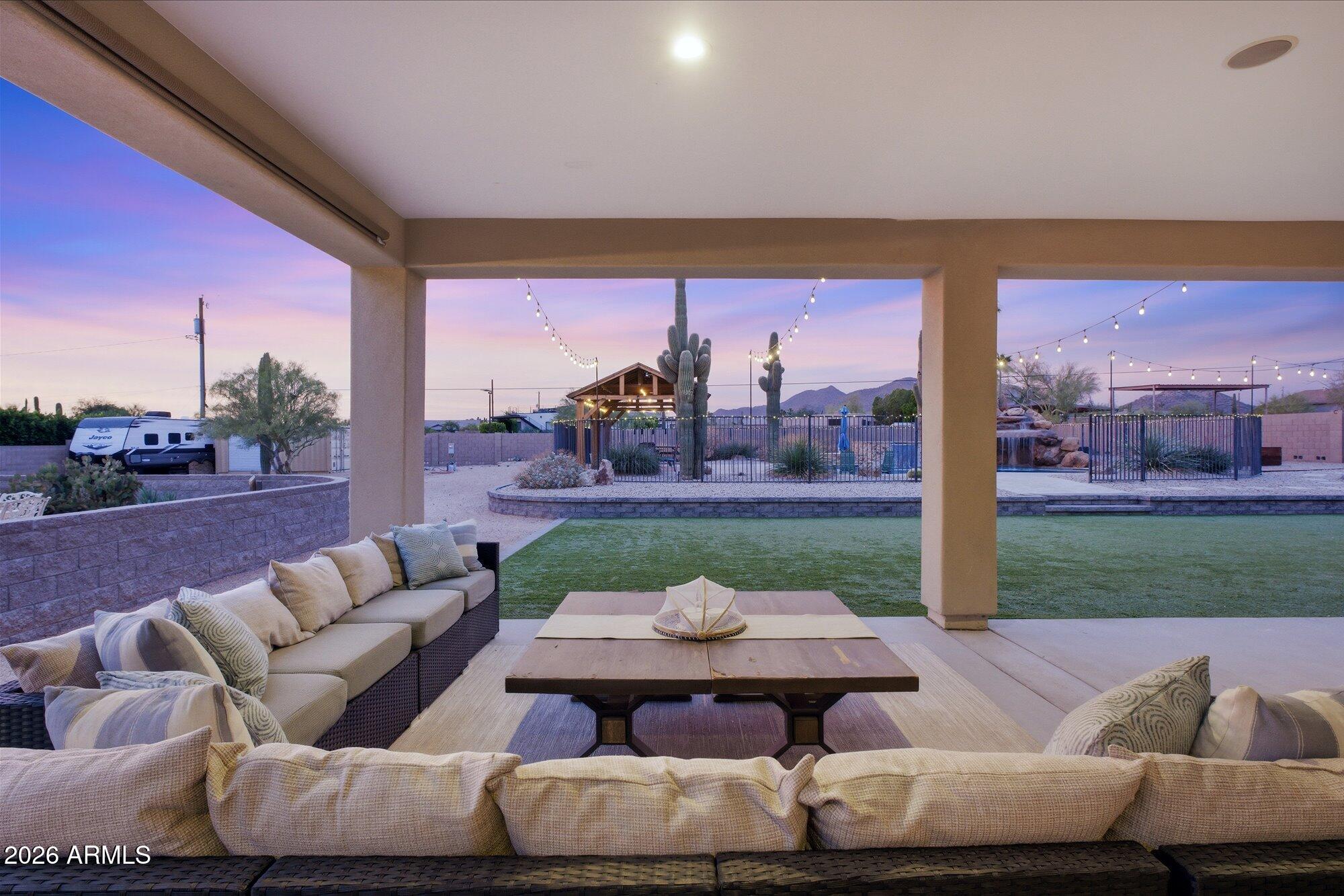 8236 E HERMOSA VISTA Drive