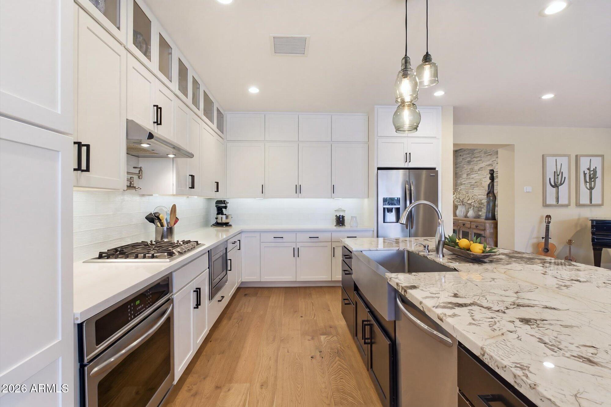 8236 E HERMOSA VISTA Drive