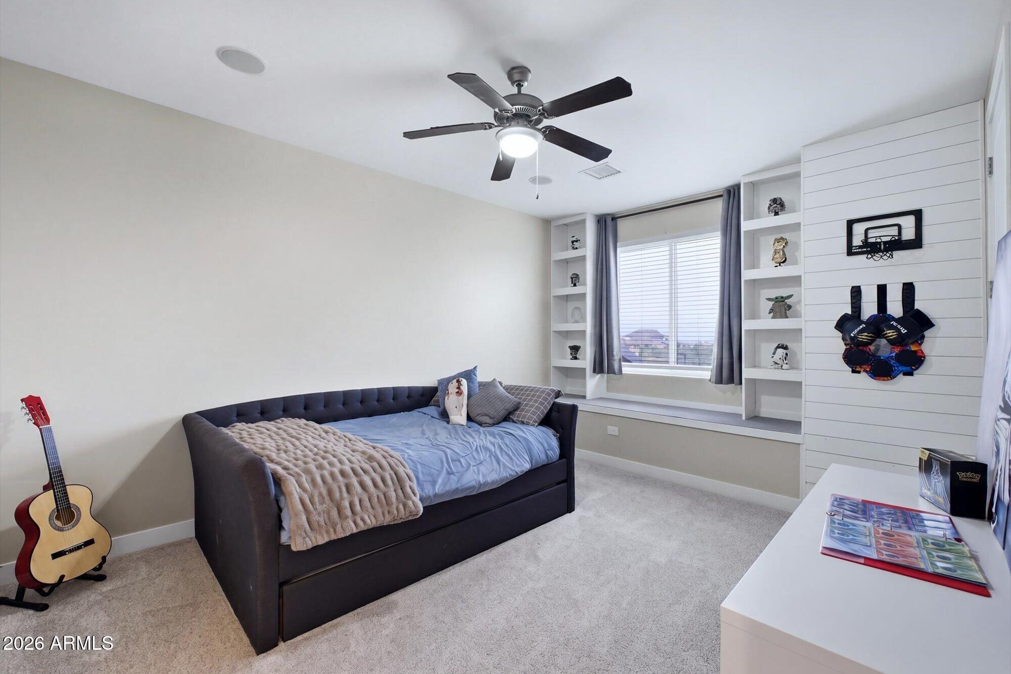8236 E HERMOSA VISTA Drive
