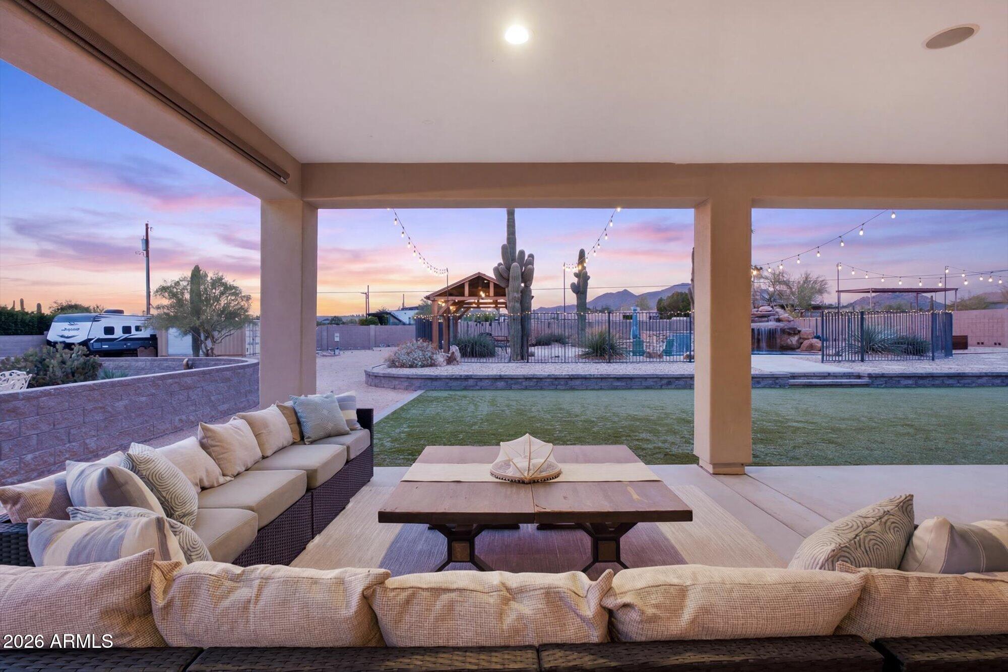8236 E HERMOSA VISTA Drive