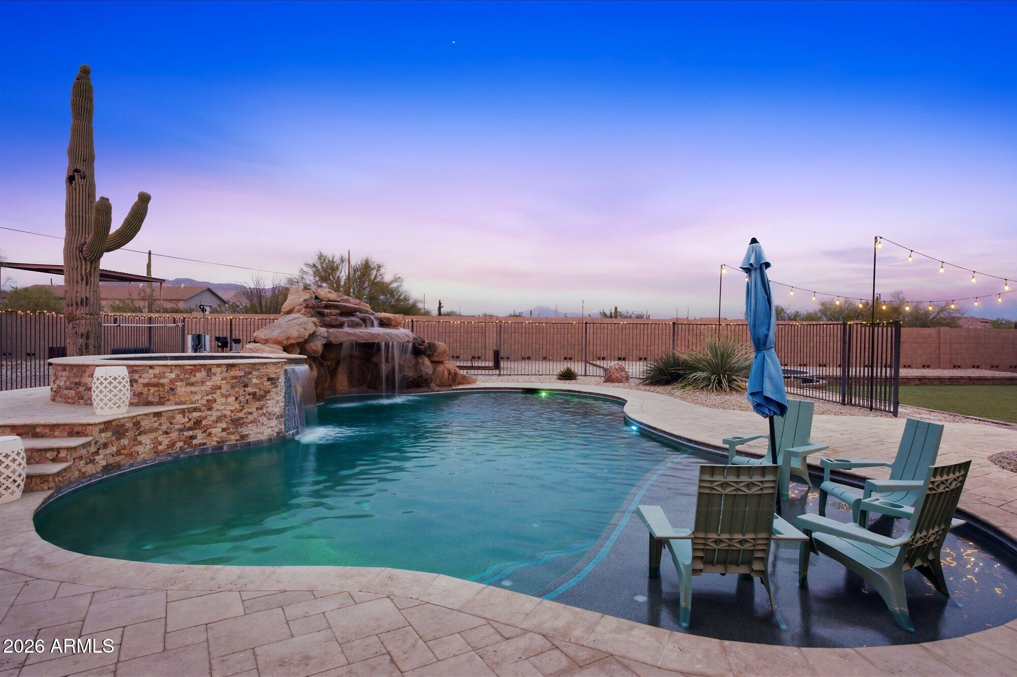 8236 E HERMOSA VISTA Drive