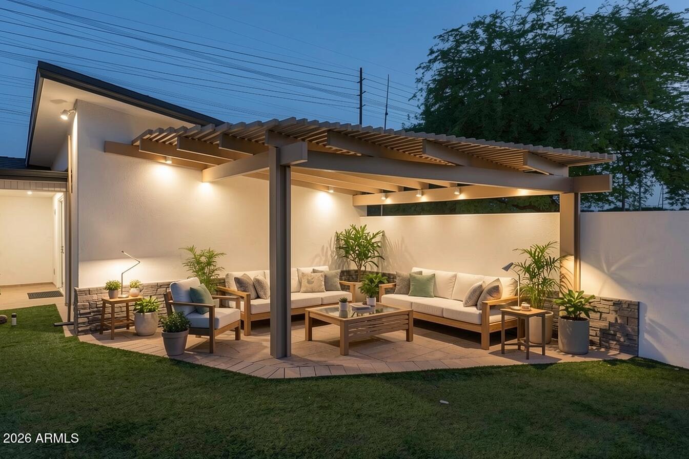 321 E Campbell Road