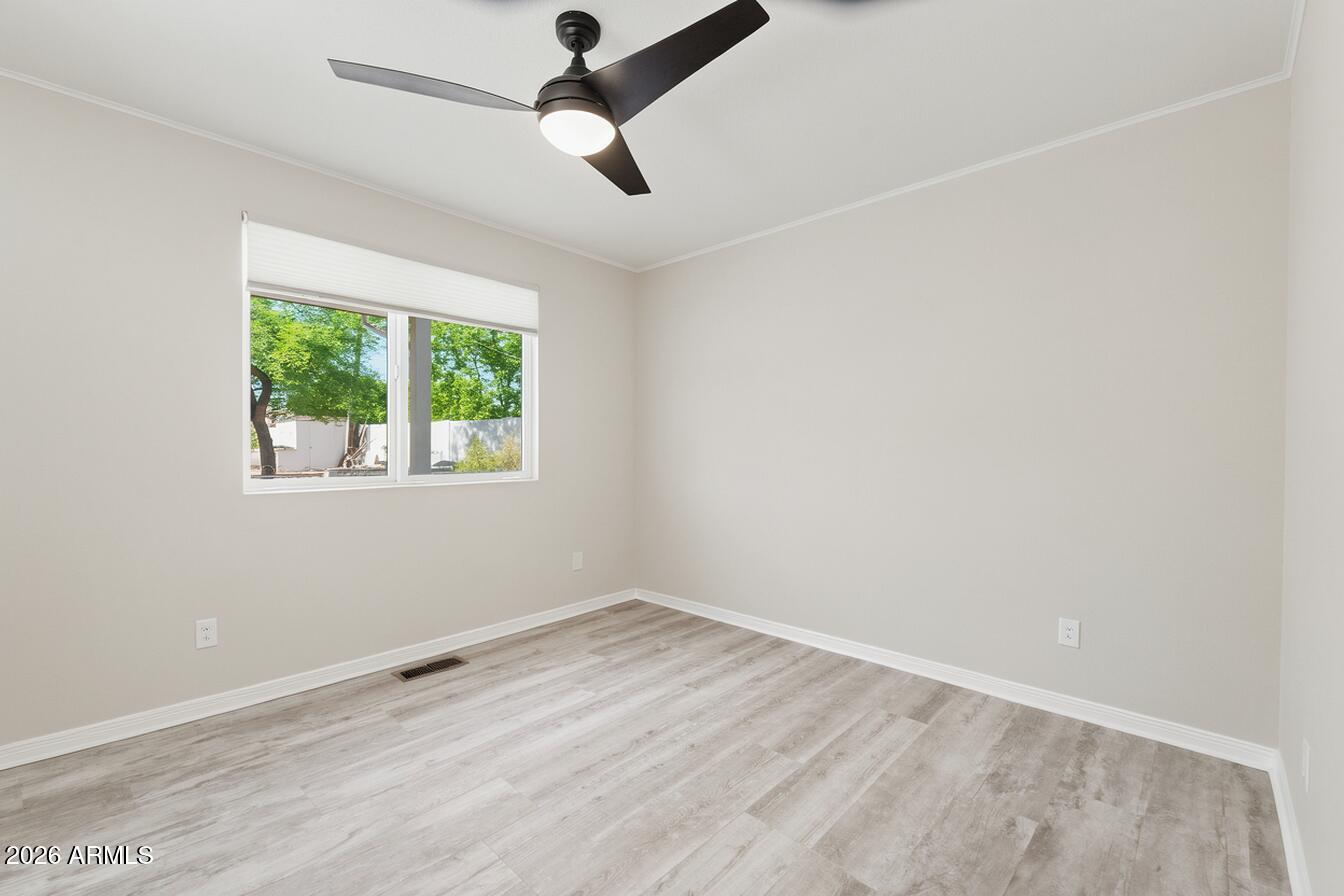 321 E Campbell Road