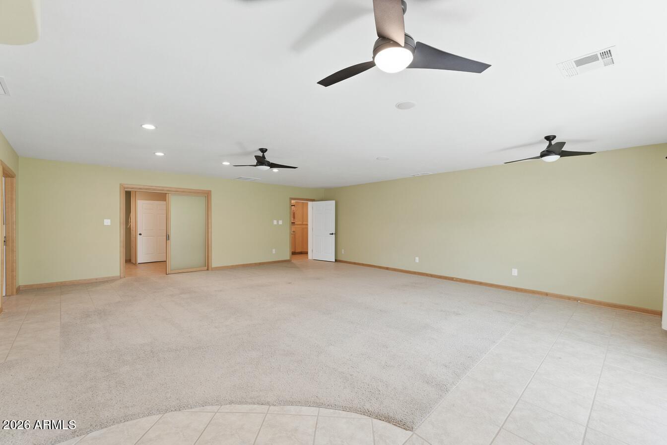 321 E Campbell Road