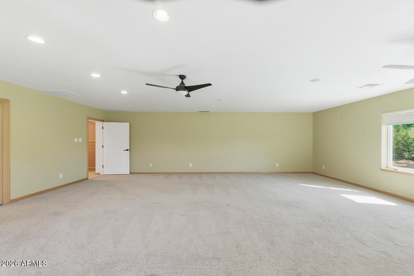 321 E Campbell Road