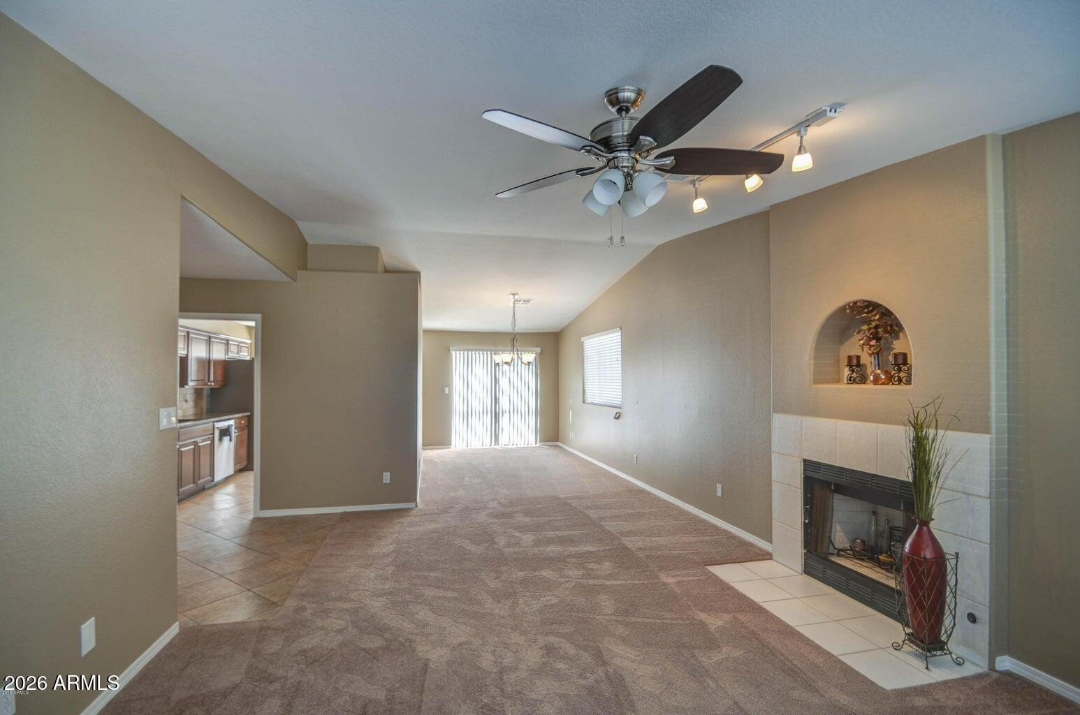 3022 N 34th Place