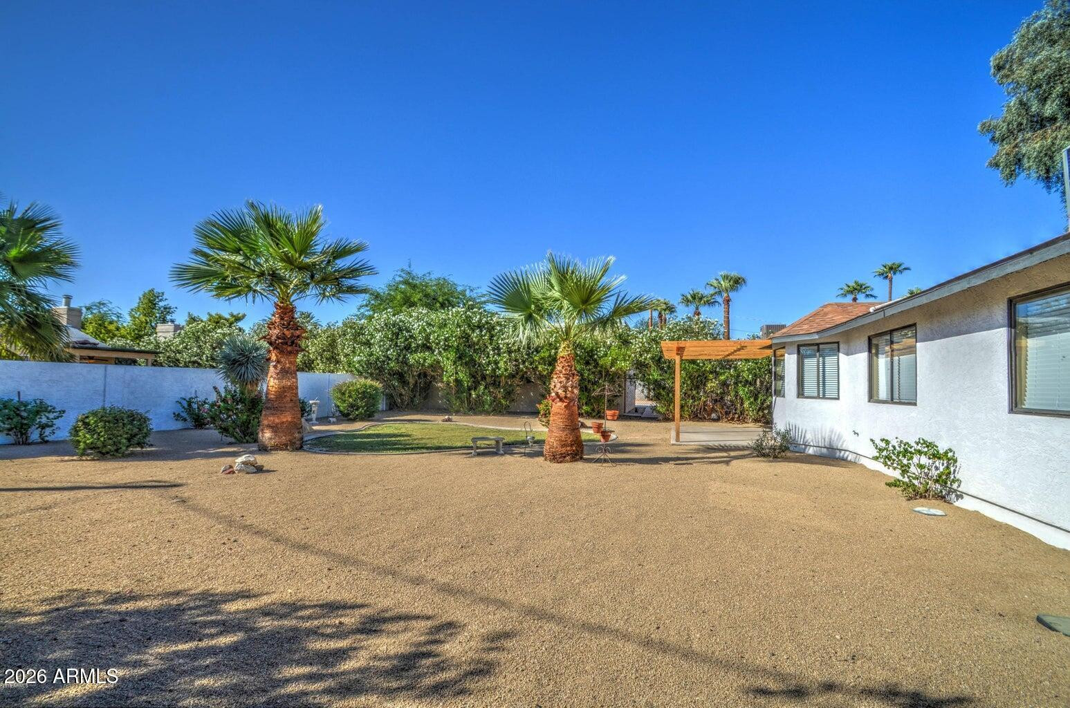 3022 N 34th Place