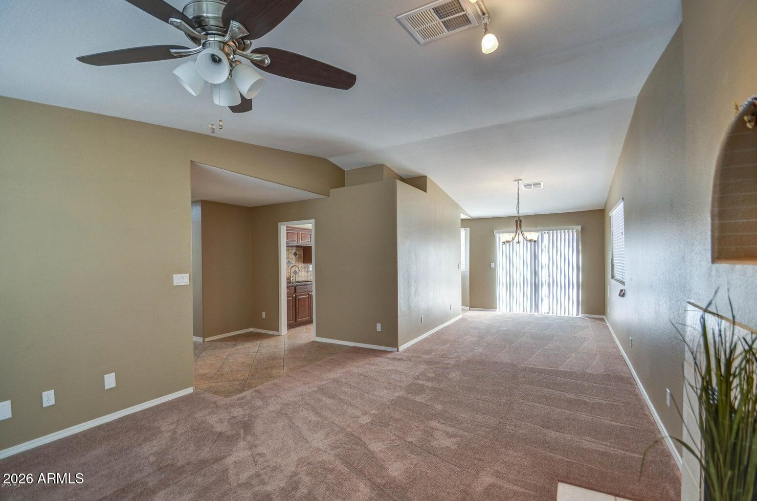 3022 N 34th Place