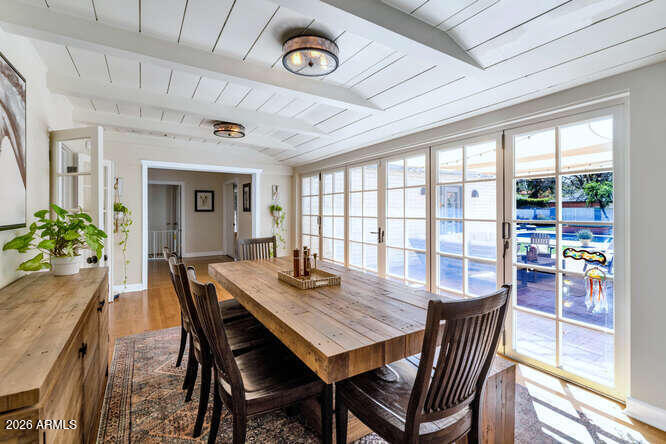 1021 W Encanto Boulevard