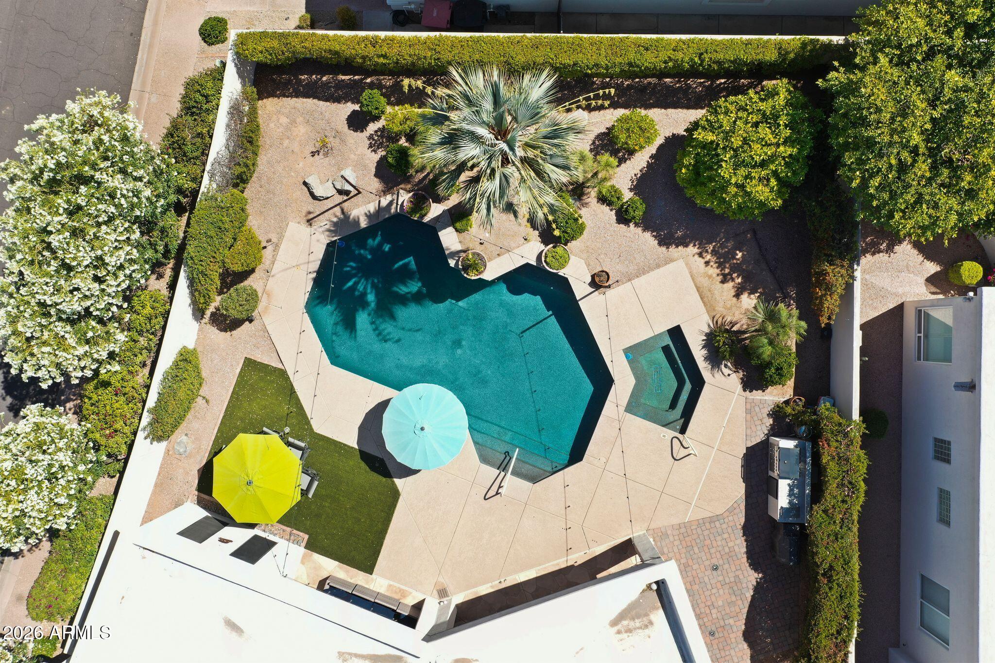 10060 N 78TH Place