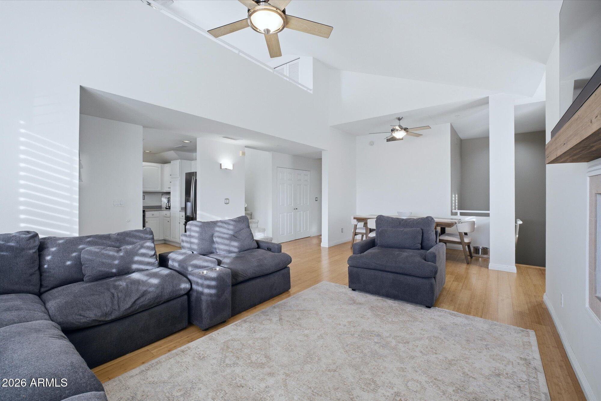 8270 N HAYDEN Road 2037