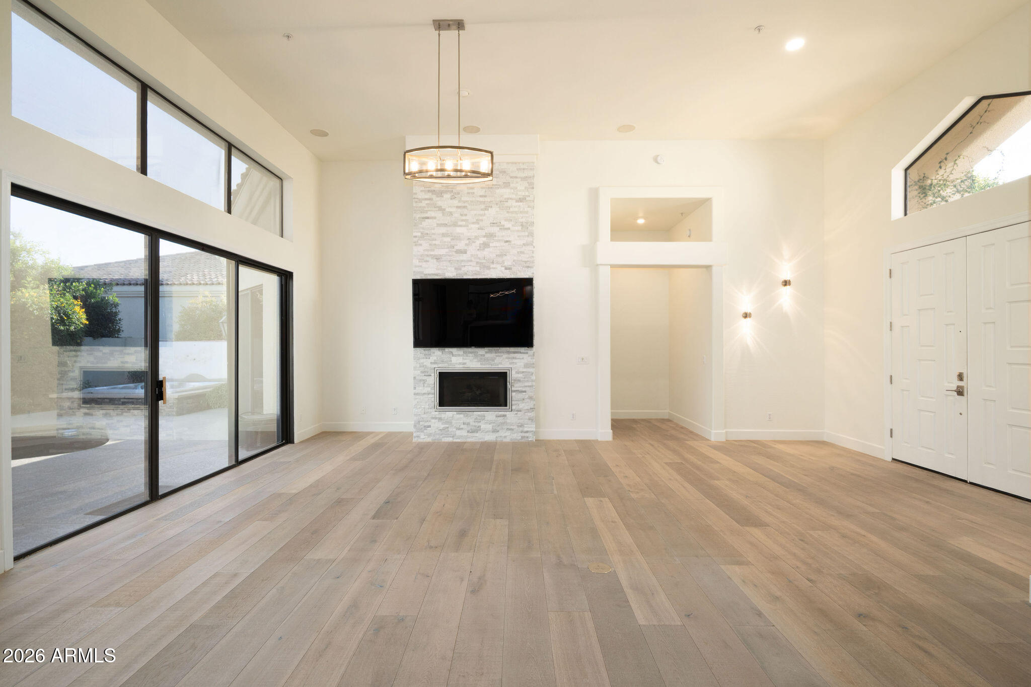 7417 E Cochise Drive