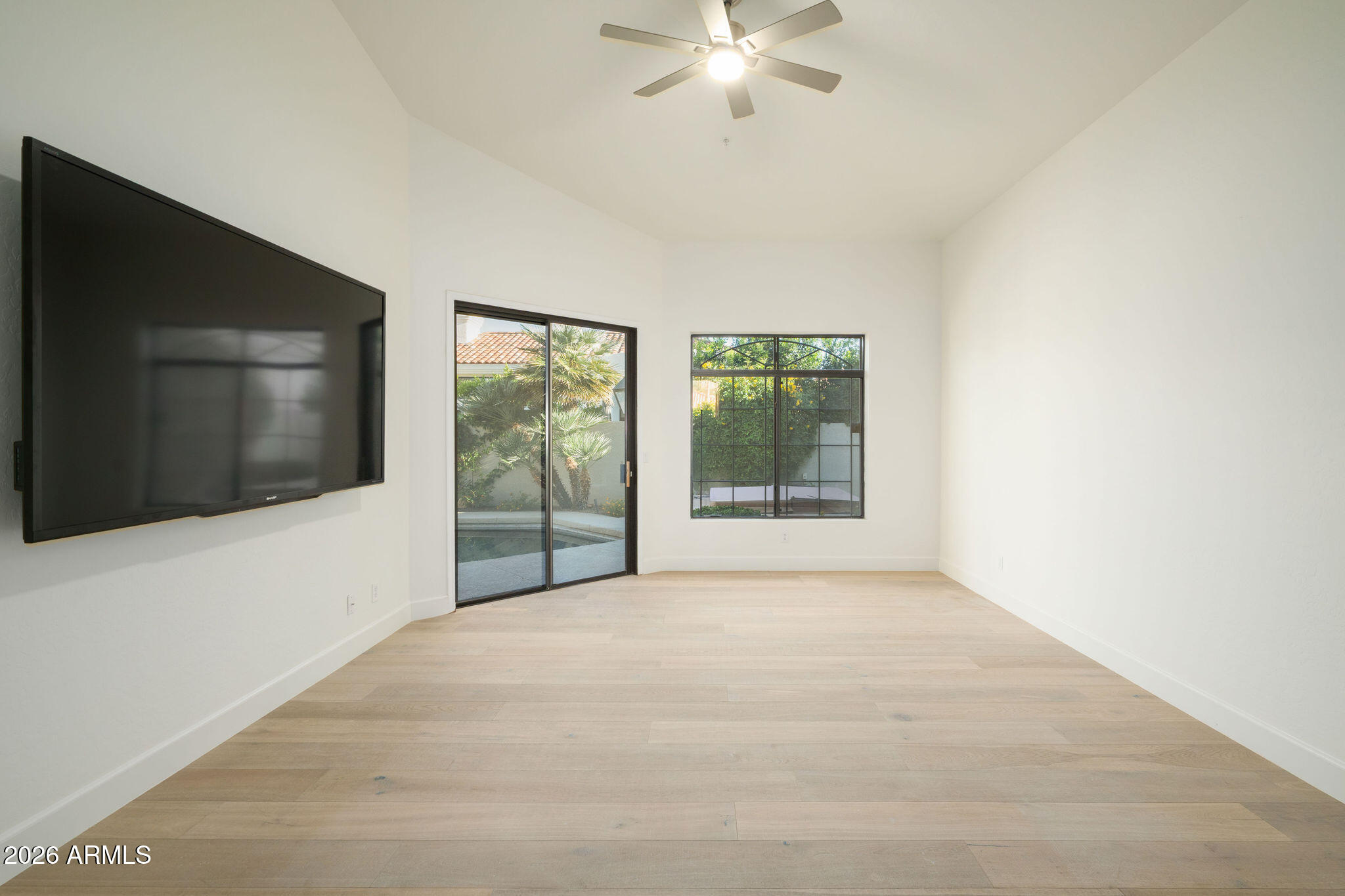 7417 E Cochise Drive