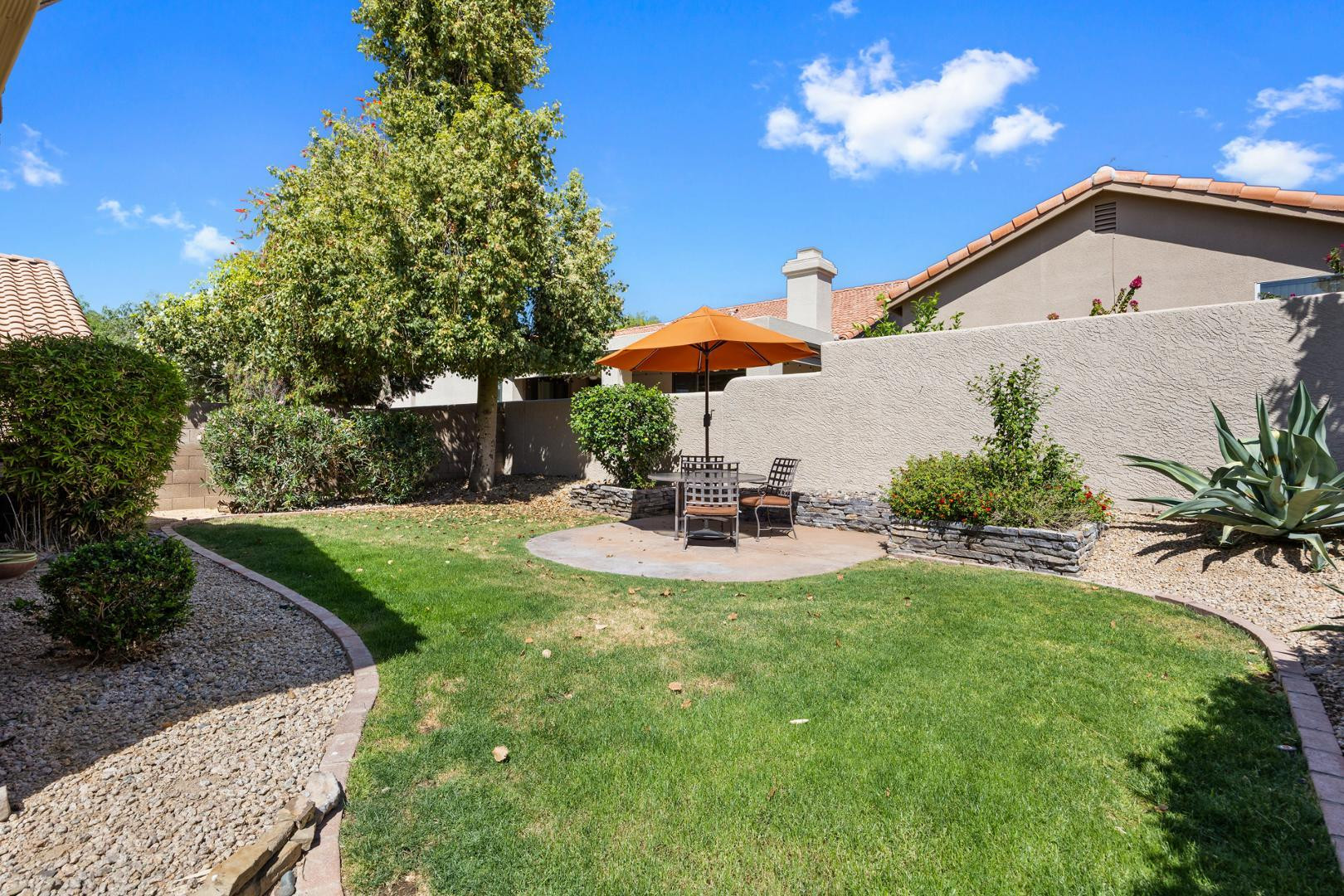 7362 E Hanover Way