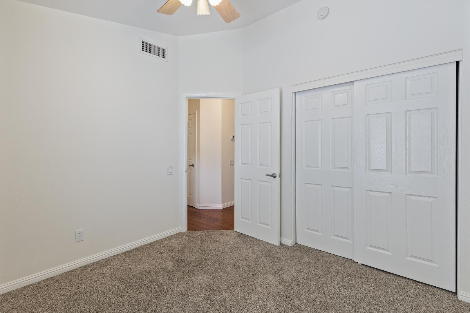 7362 E Hanover Way
