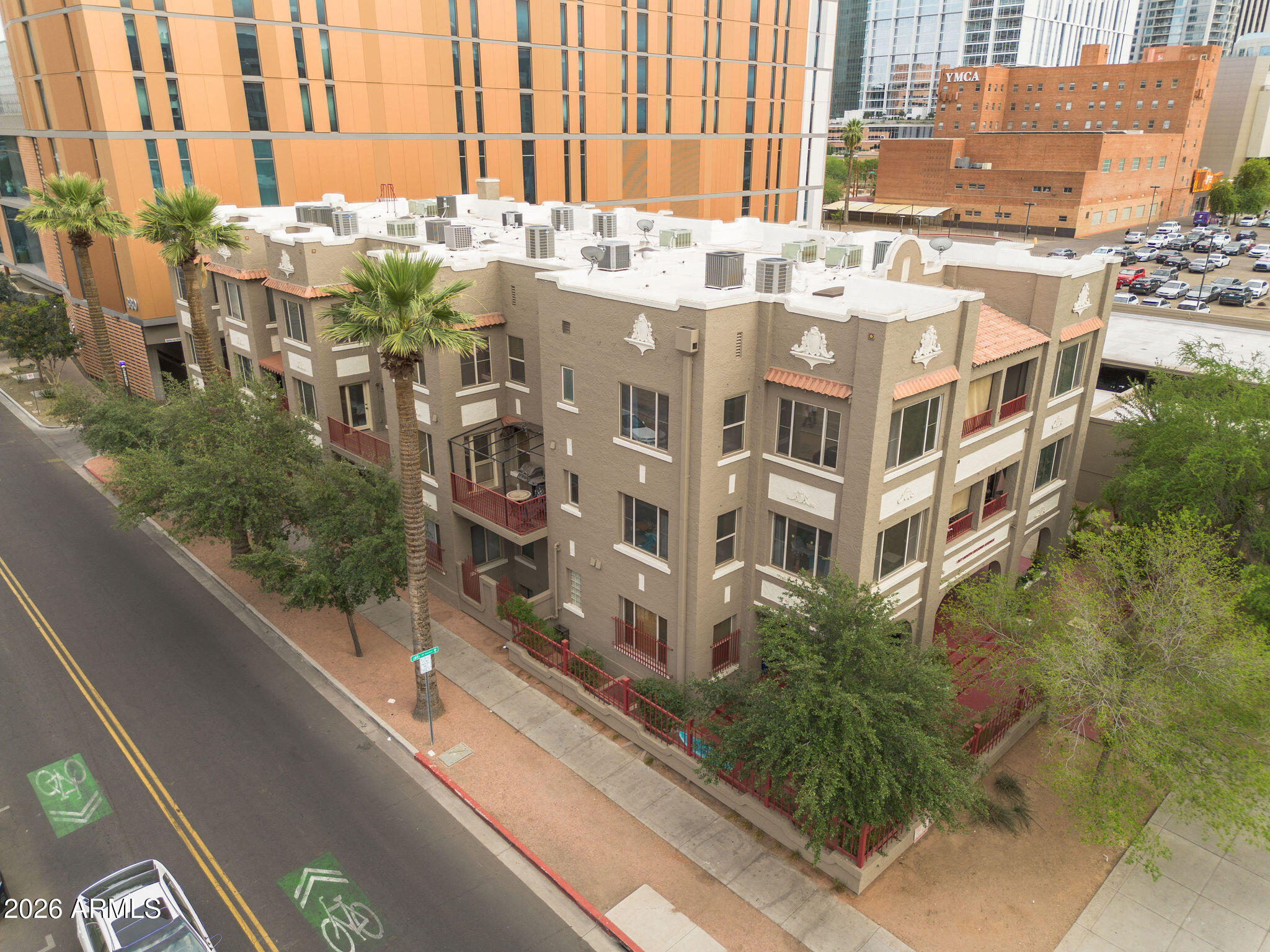 387 N 2ND Avenue 2E