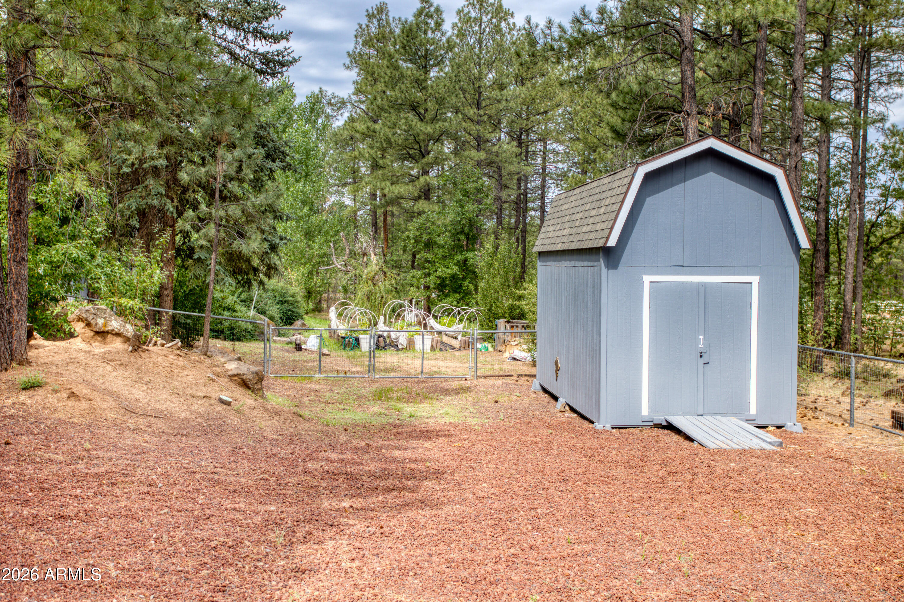 3042 MARK TWAIN Drive