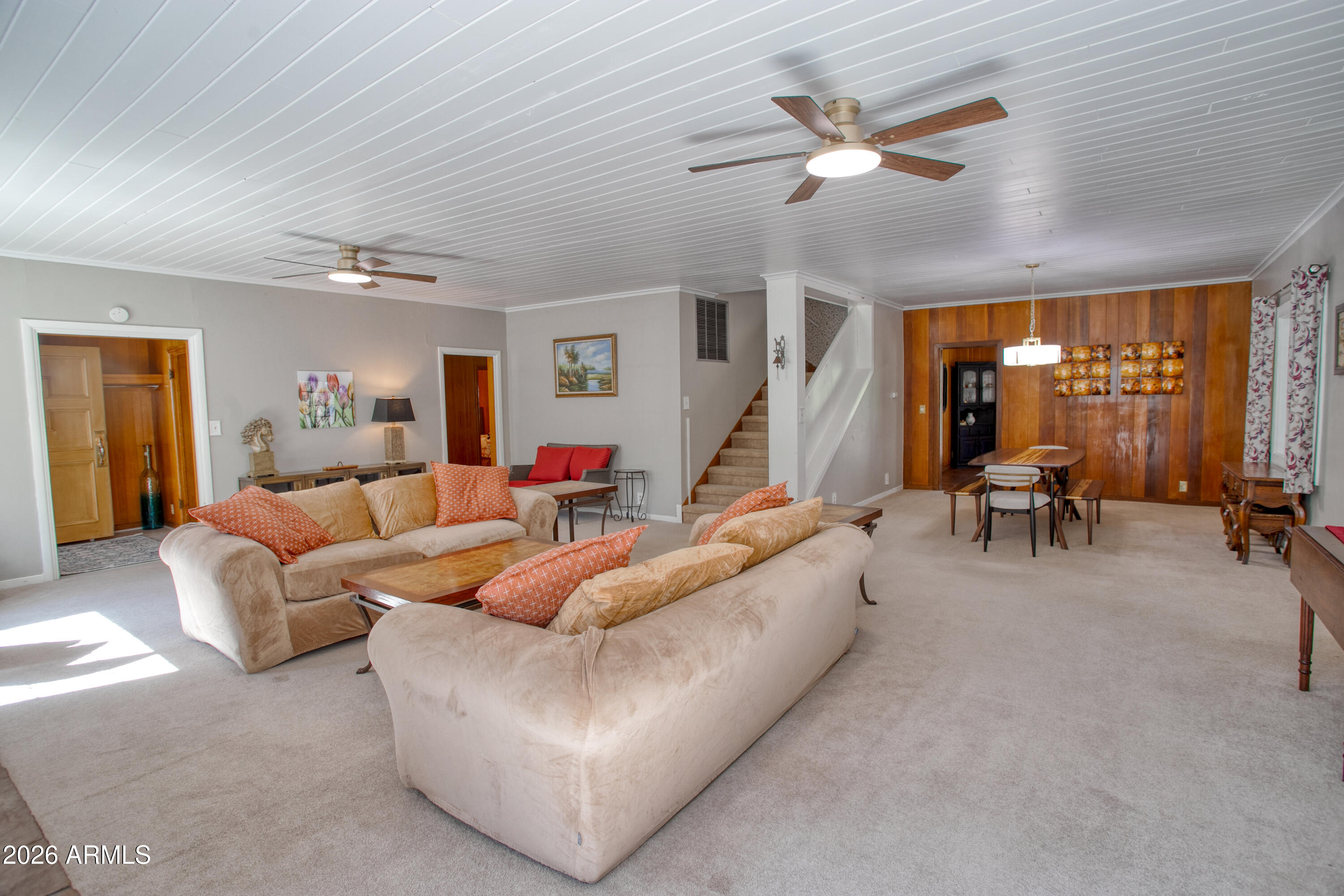 3042 MARK TWAIN Drive