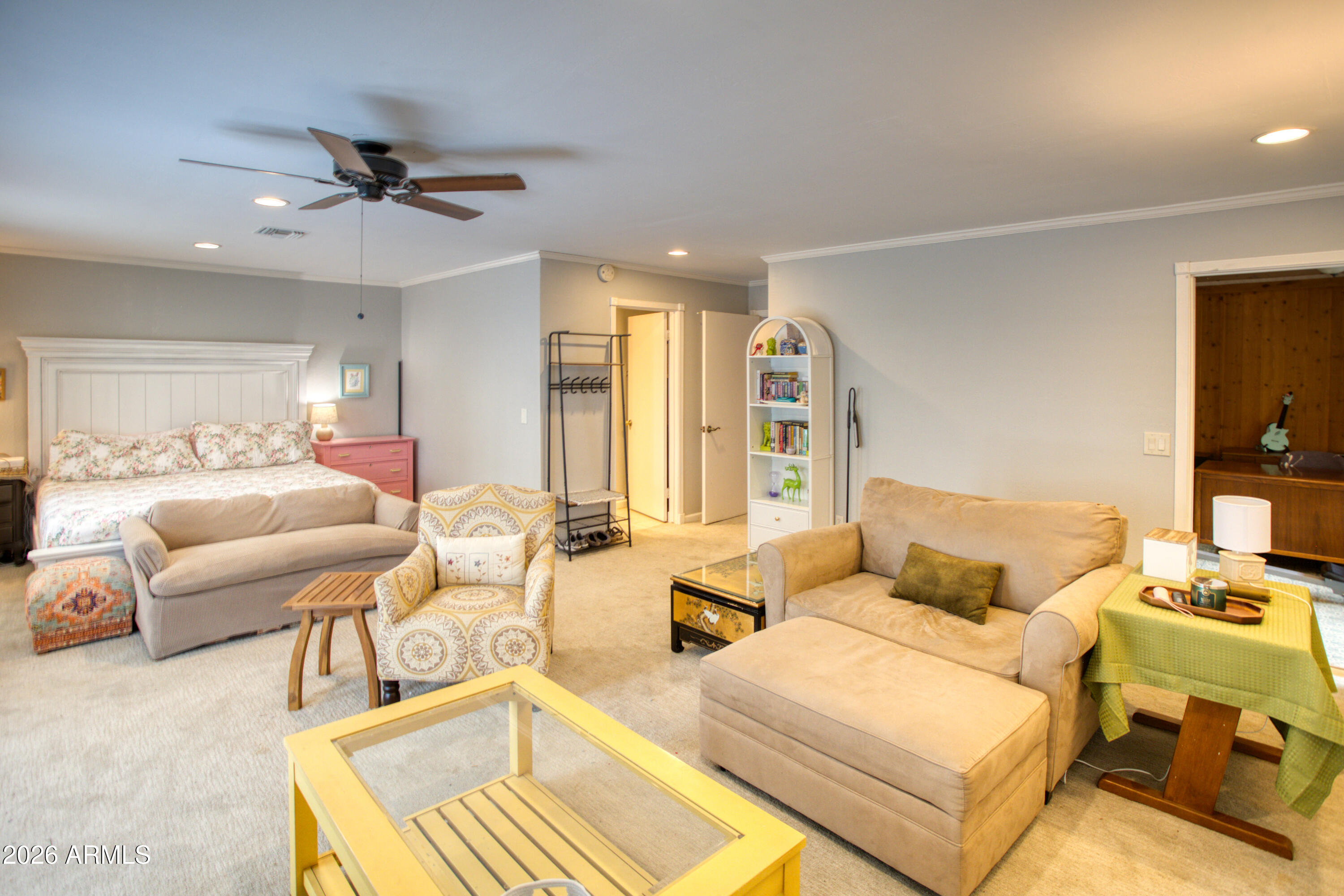 3042 MARK TWAIN Drive